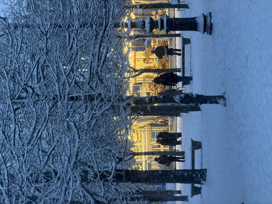 Heavy Snow Blankets Central Paris Landmarks, Louvre and Tuileries