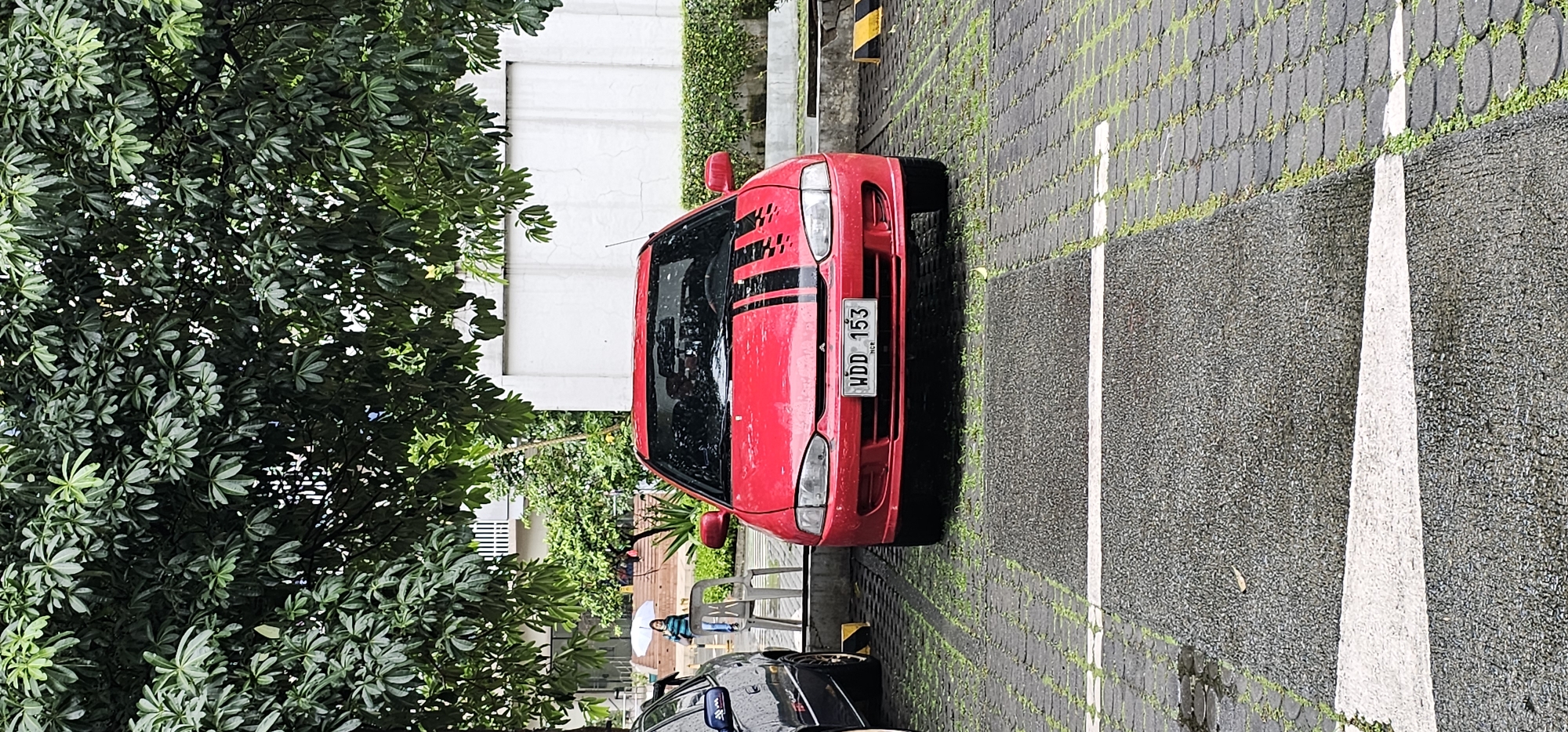 Rainy morning life around a Quezon City complex