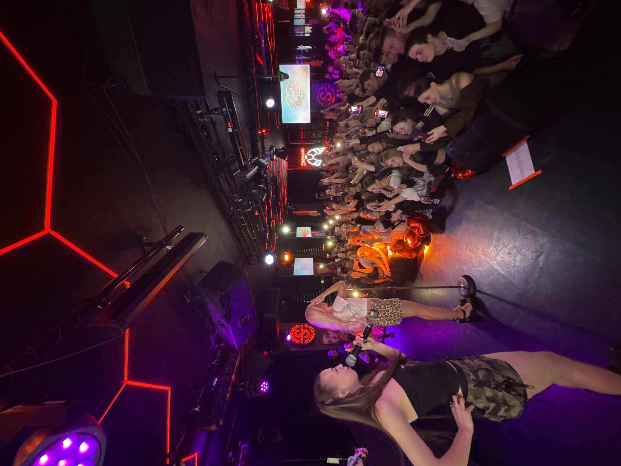 Live concert draws crowds to Soprano club in Irkutsk