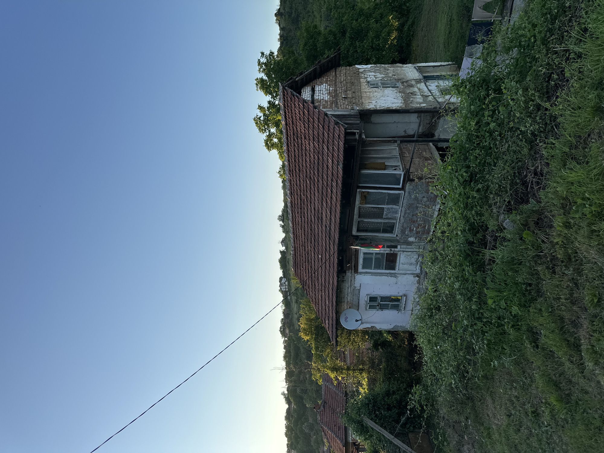 Rural Bulgarian village life documented in Slavyani evening scenes