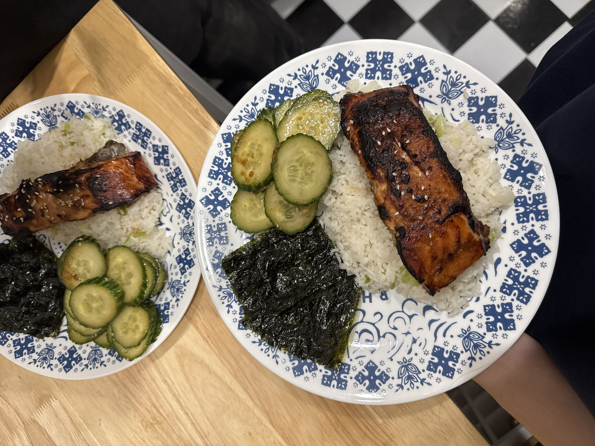 Late-night home cooking documented in New York apartment