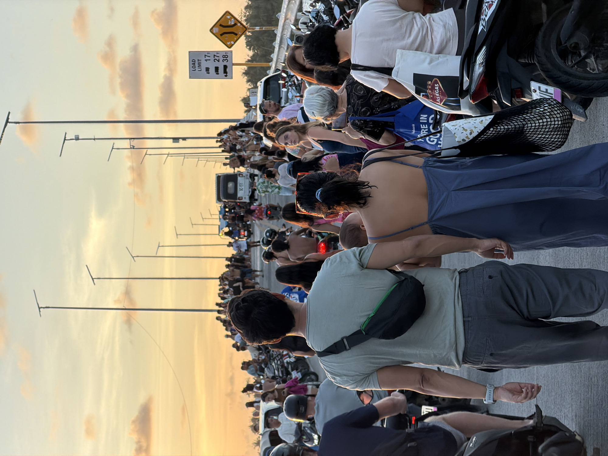 Golden hour gathering on General Luna bridge draws locals
