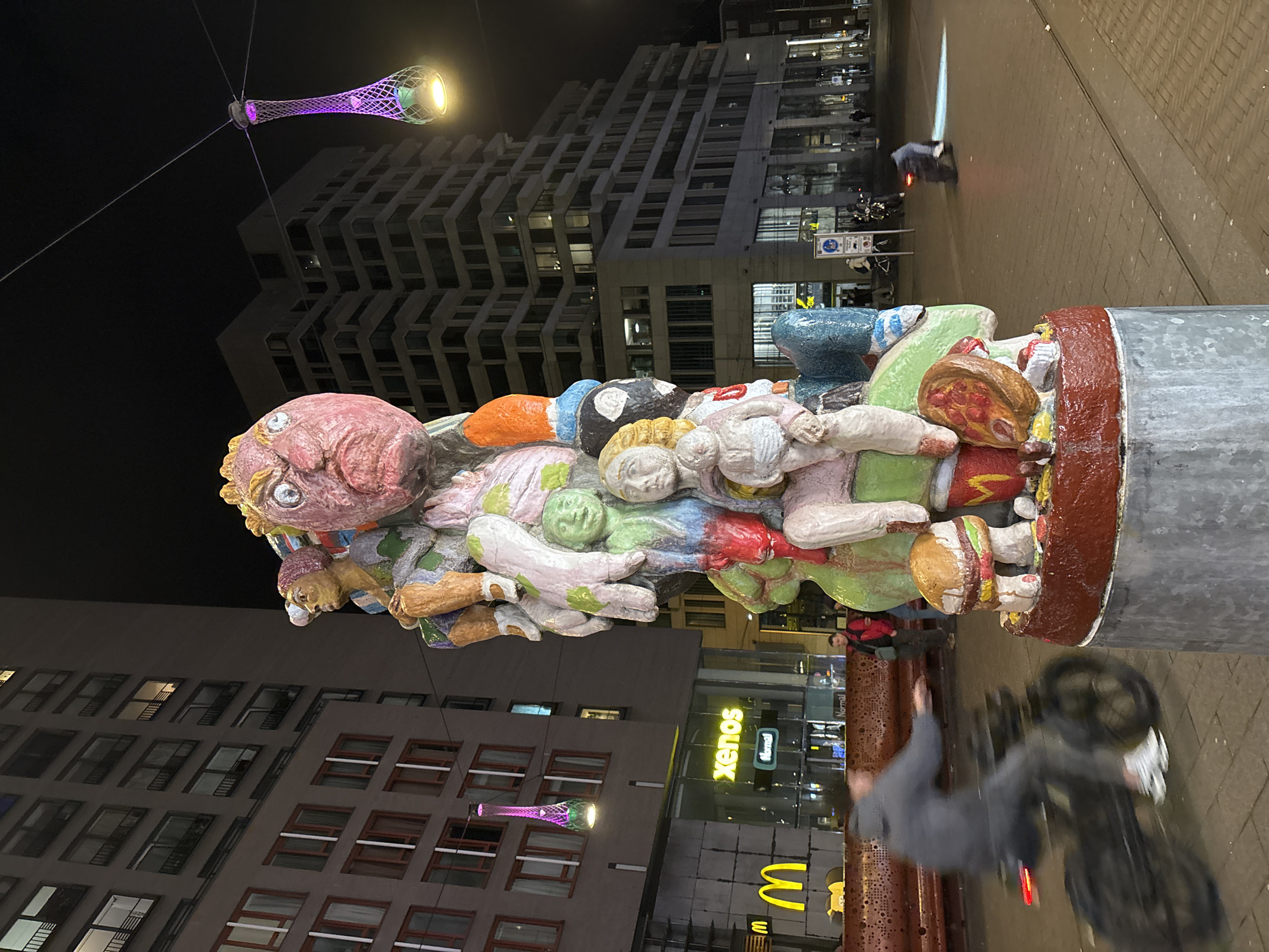 Colorful public art sculptures spotted in The Hague