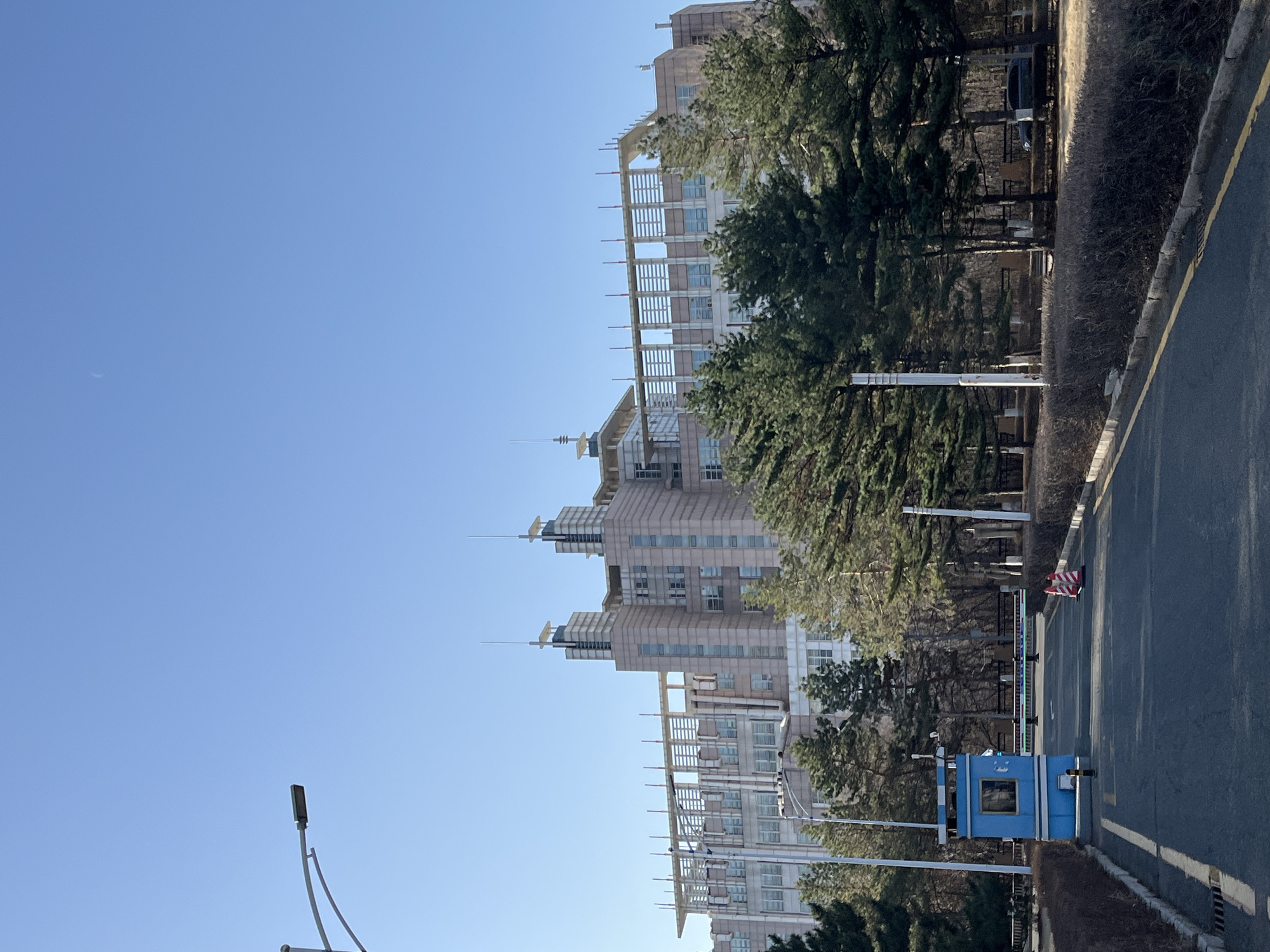 Urban scenes and international flags documented in Changchun