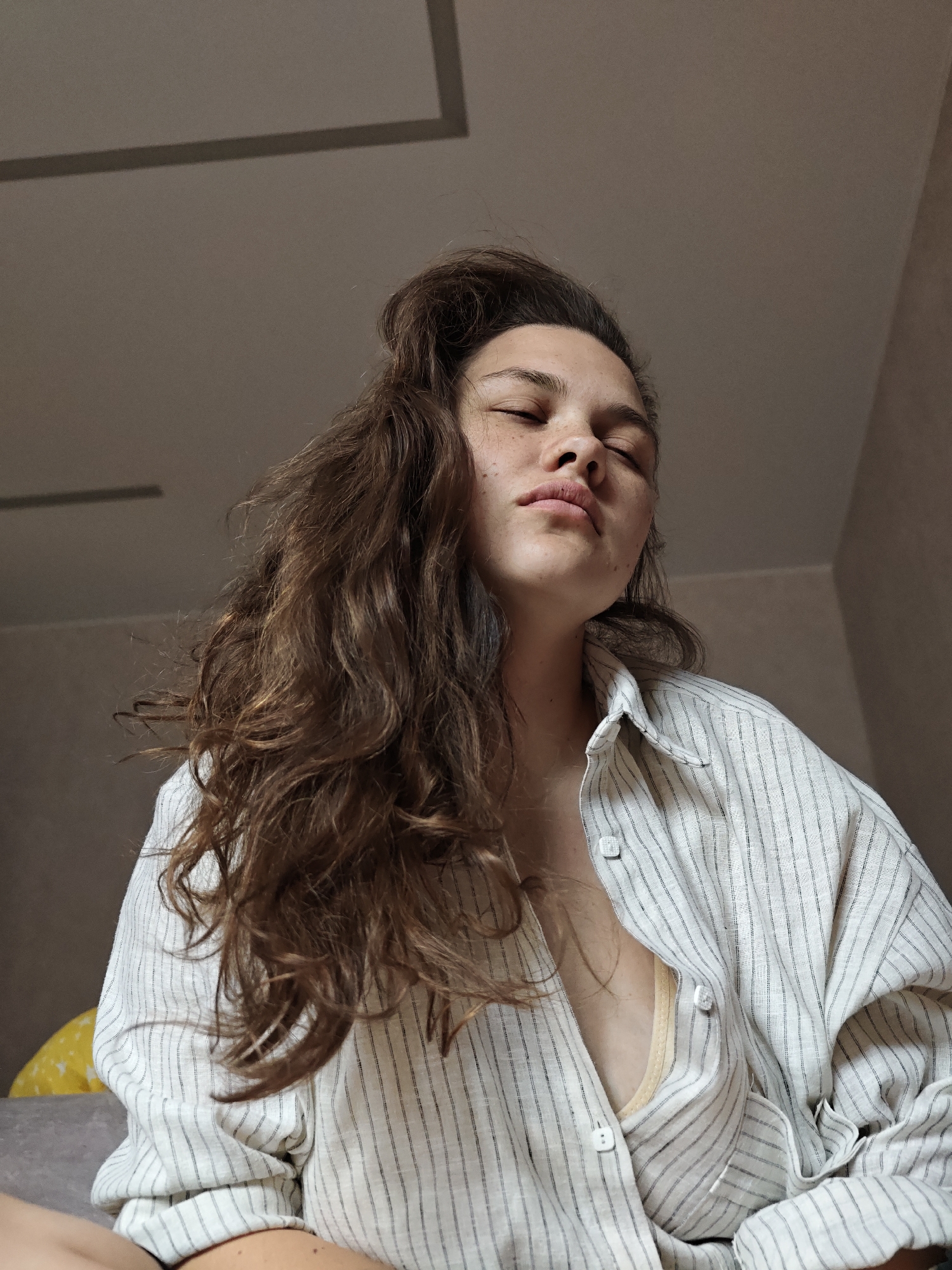 Morning domestic life captured in Chaikovsky home