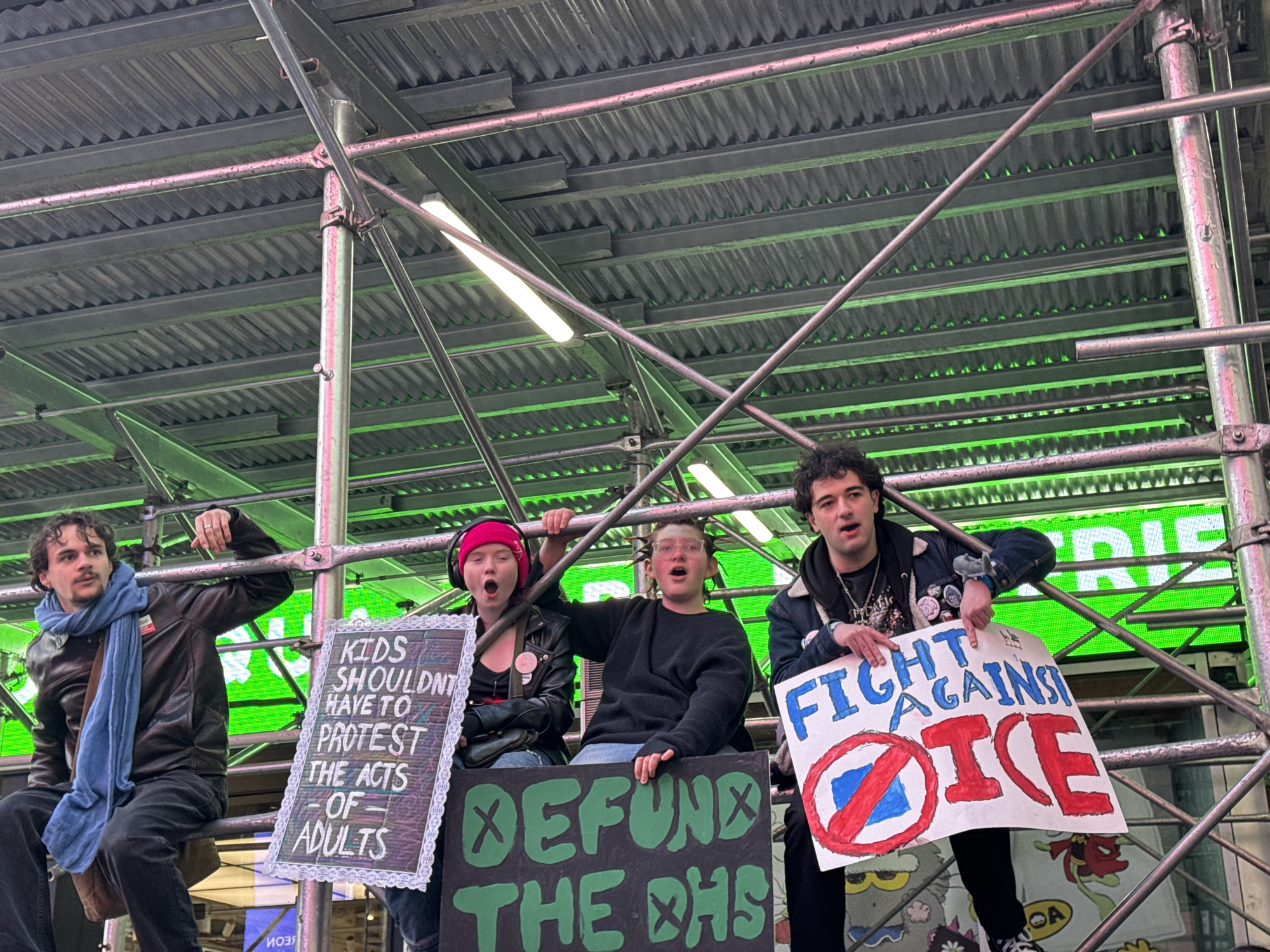 Large street demonstration draws crowds in New York City