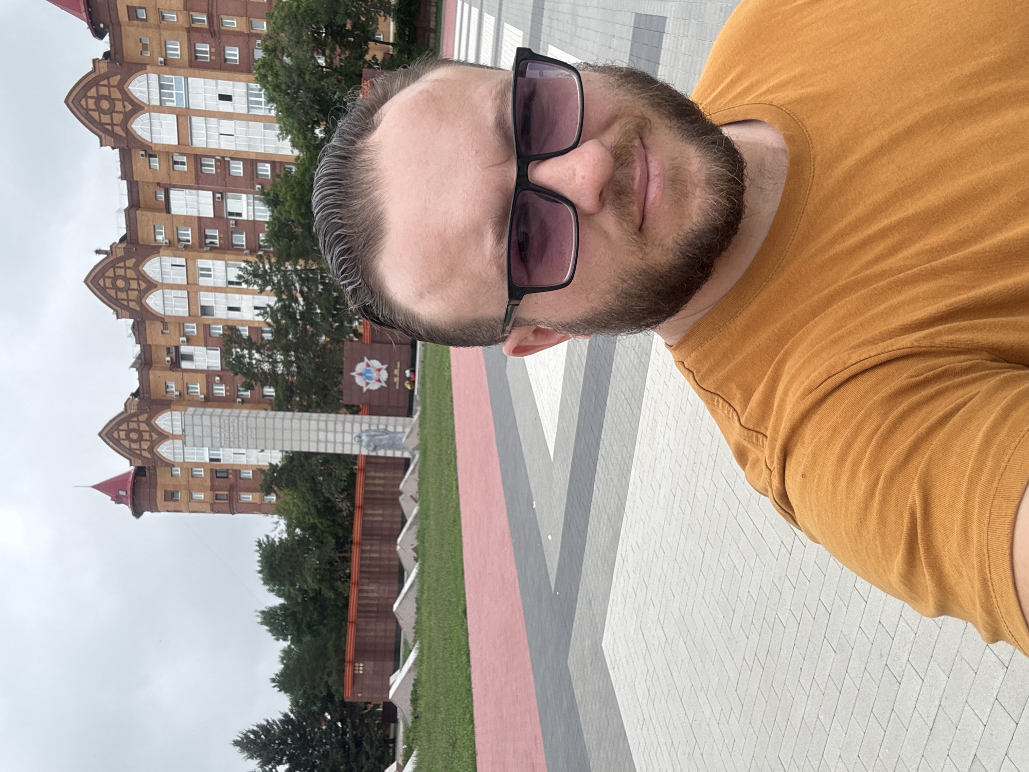 Strolling the landmarks and public squares of central Blagoveshchensk