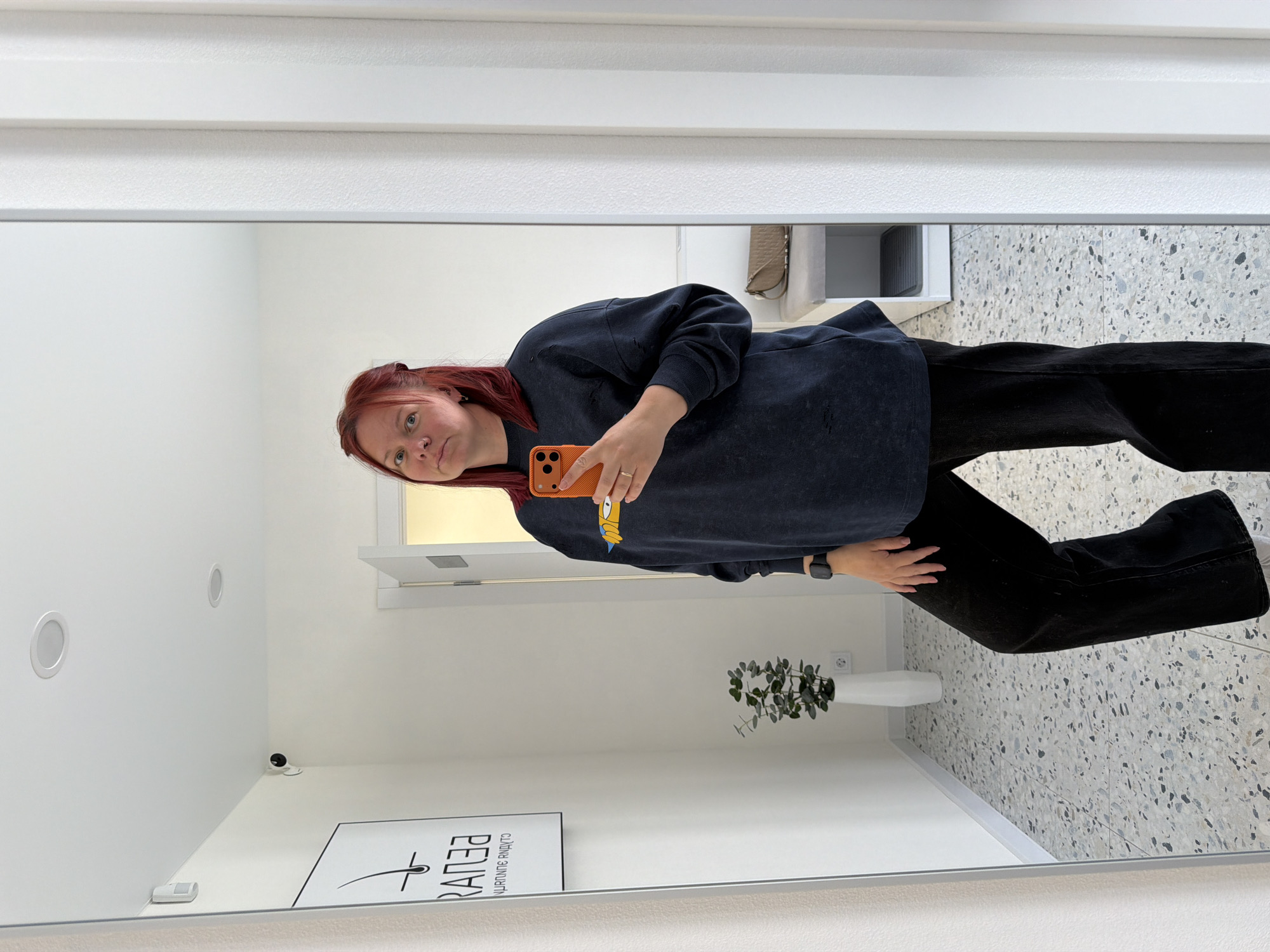Morning routine documented in Chaikovsky: selfies, travel, car wash