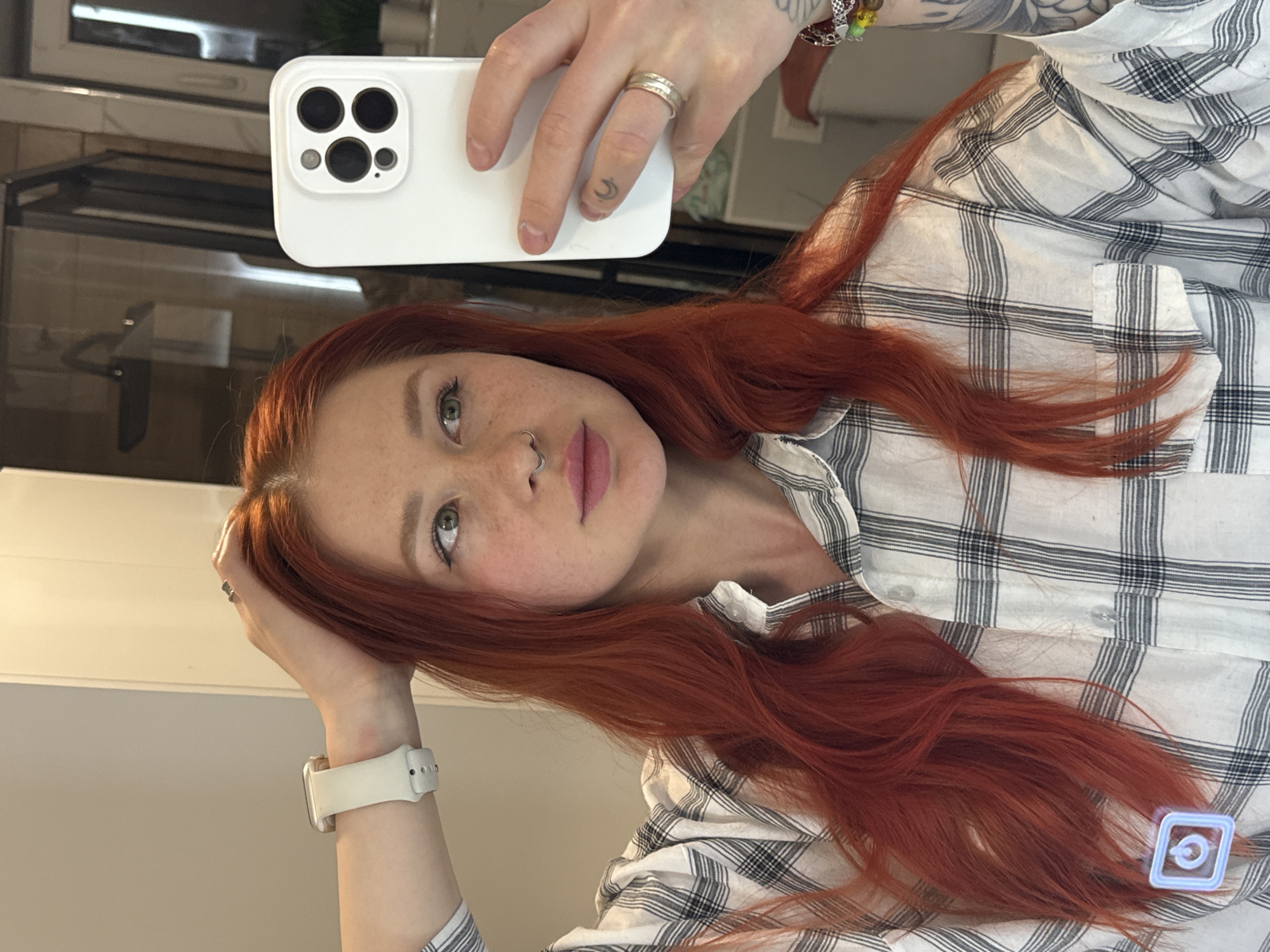 Selfie sessions captured across Rostov-on-Don over three hours