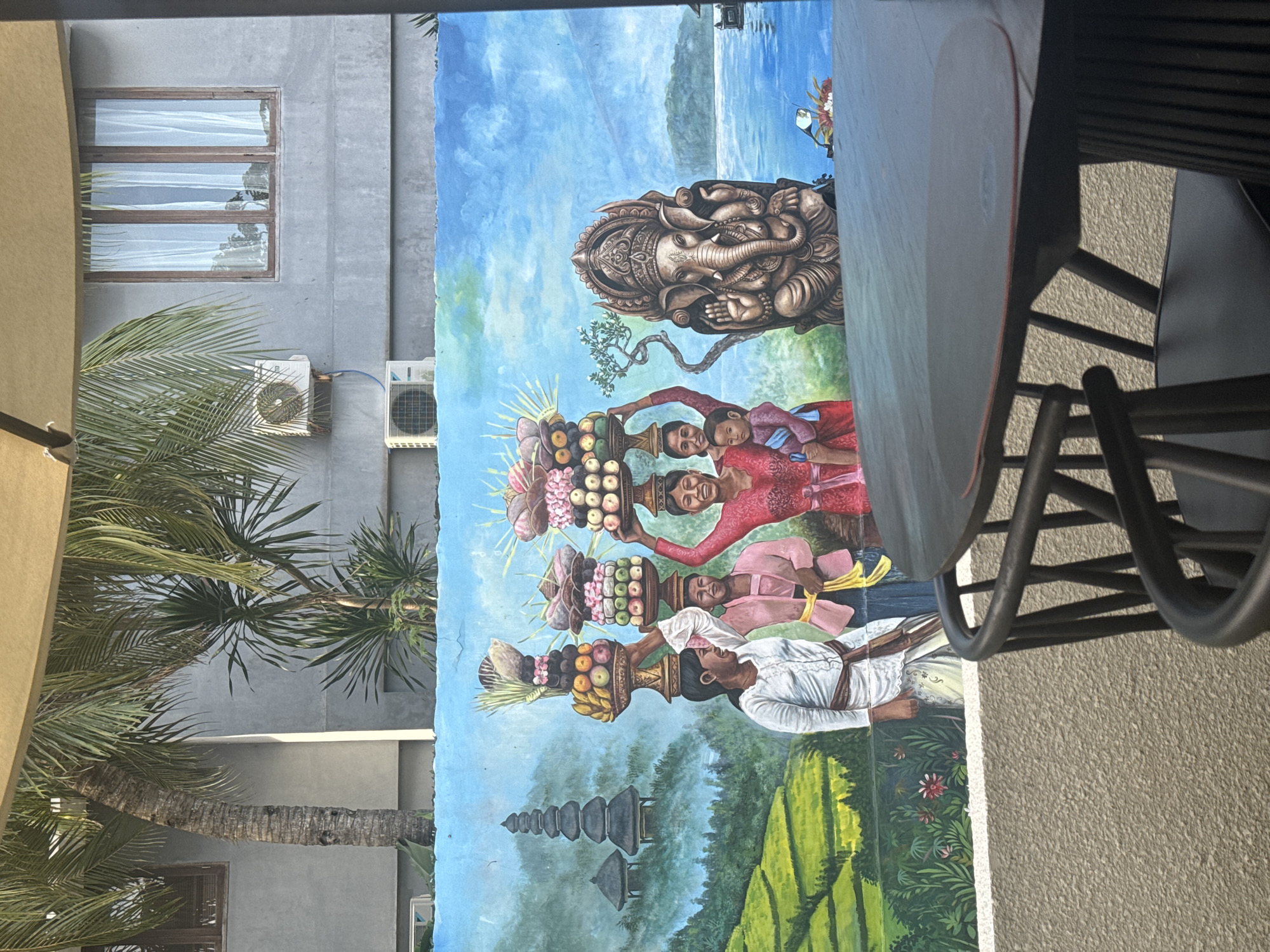 Morning documentation of Balinese art and garden scenes in Kuta