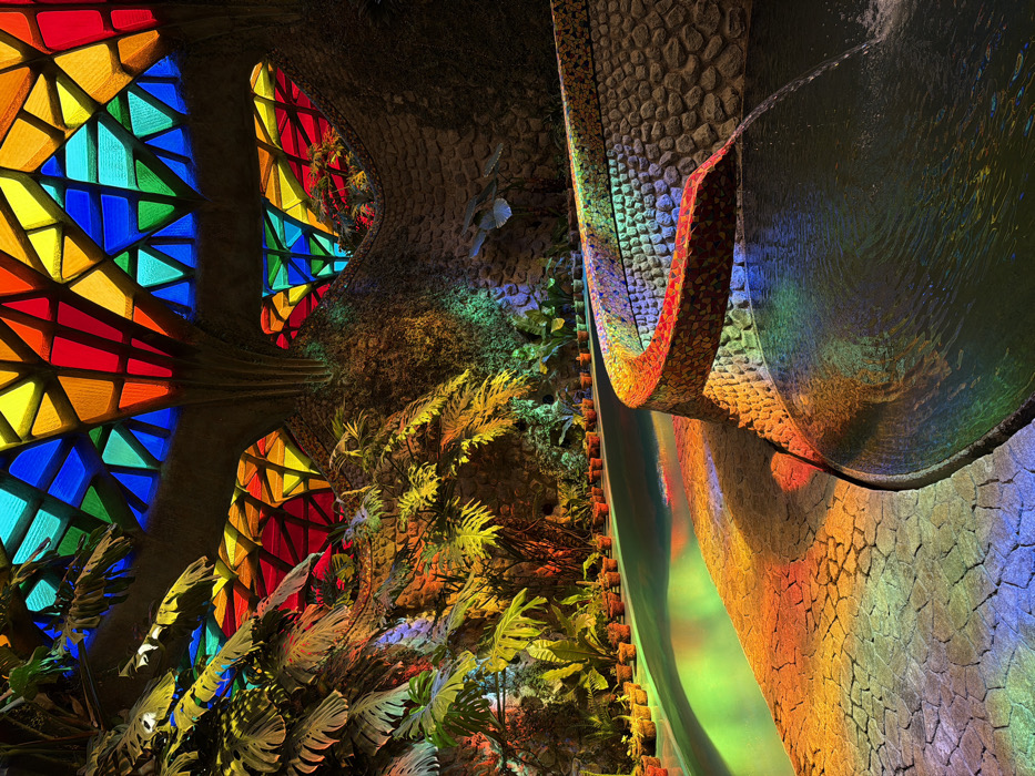 Stained glass architecture with indoor gardens observed in Naucalpan