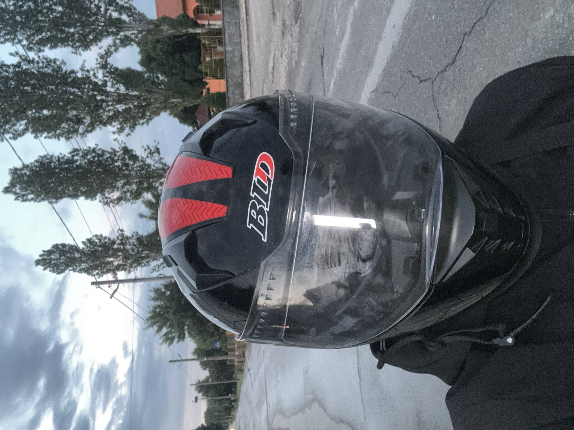 Motorcyclist in black helmet spotted in Malevo, Bulgaria