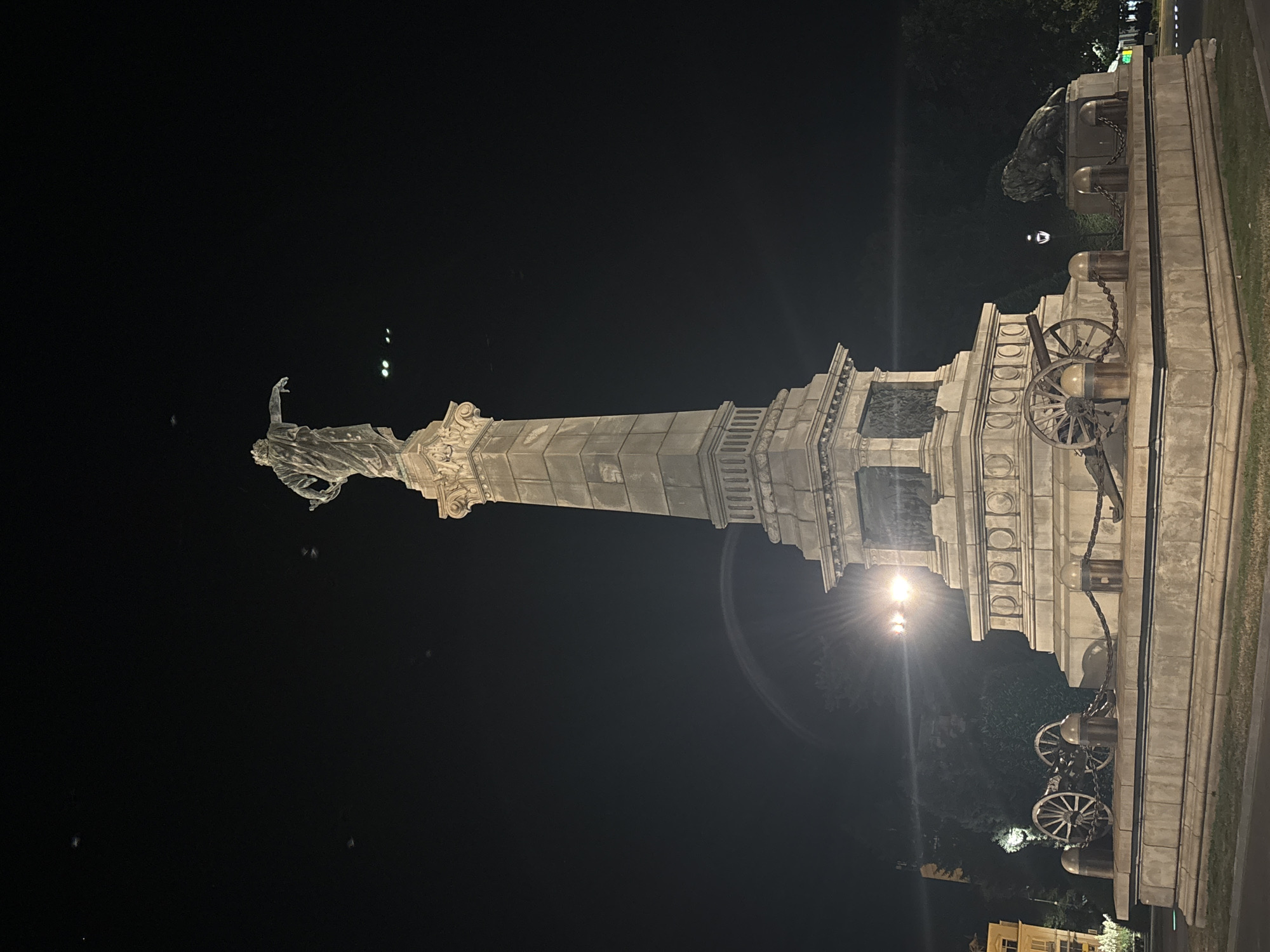 Night out in Ruse: city landmarks, shopping, and a Mercedes