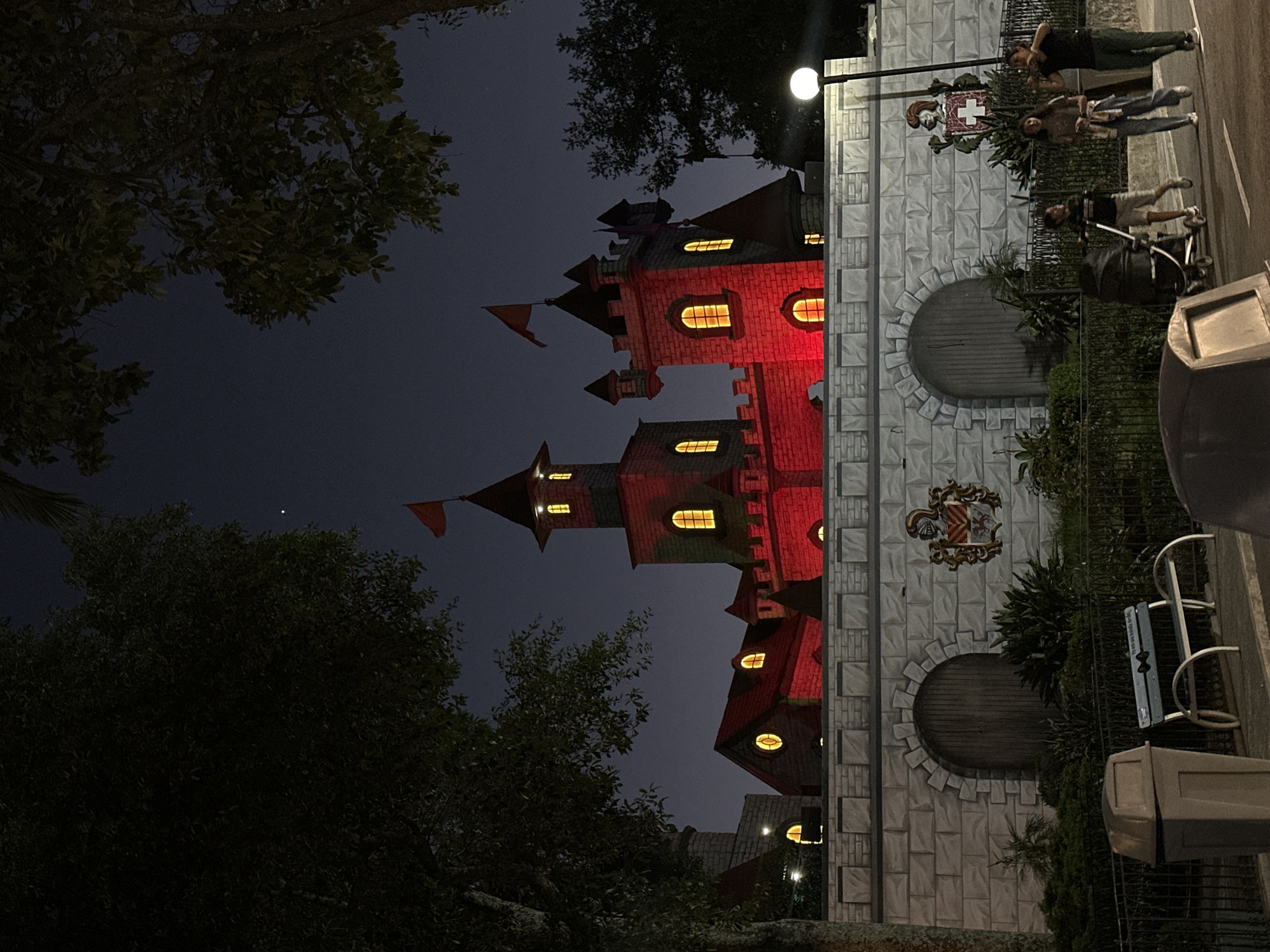 Late-night visit documented at Six Flags Mexico City amusement park