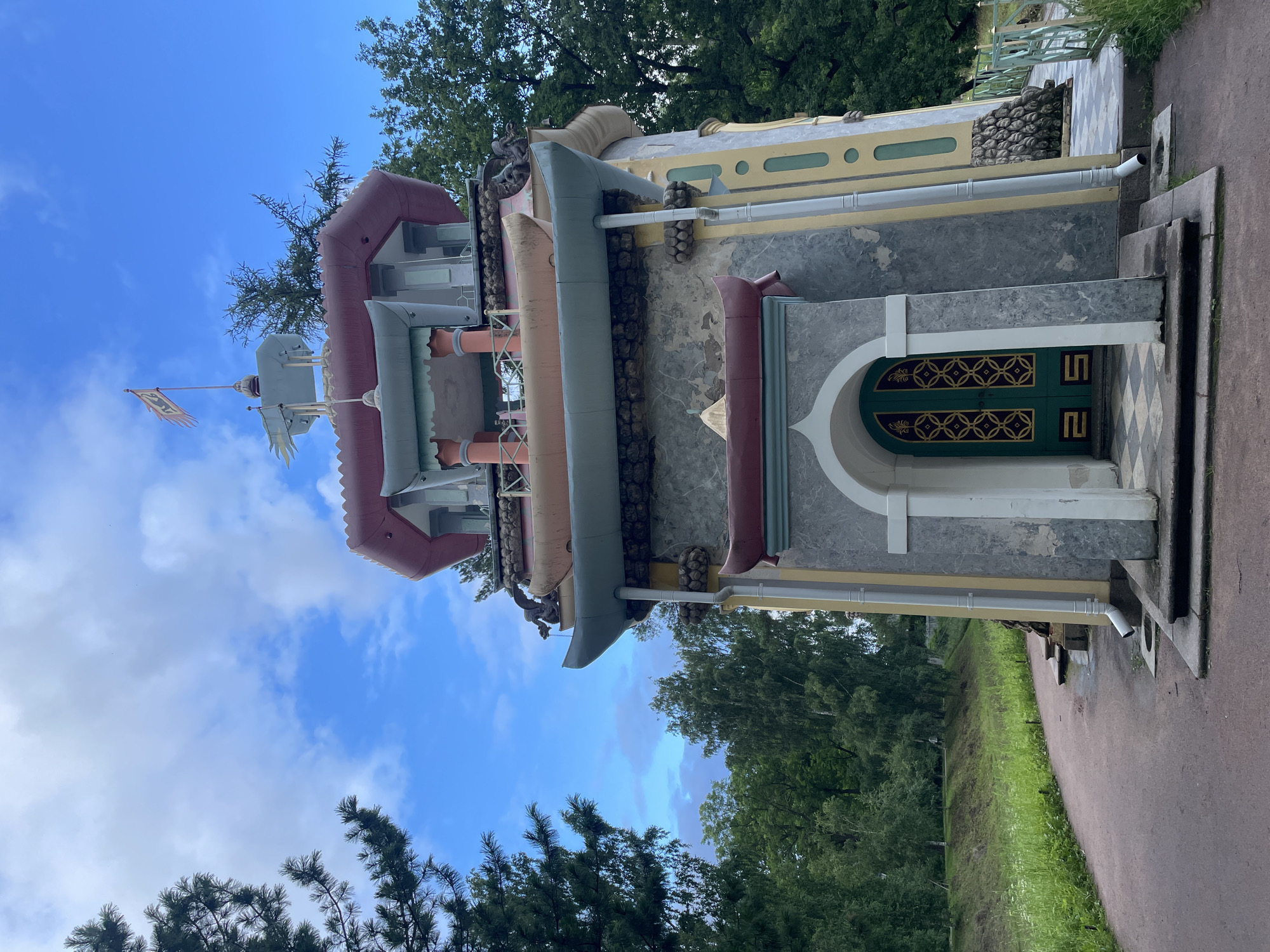 Ornate Chinese Palace with pagoda roof in Poritsy, Russia