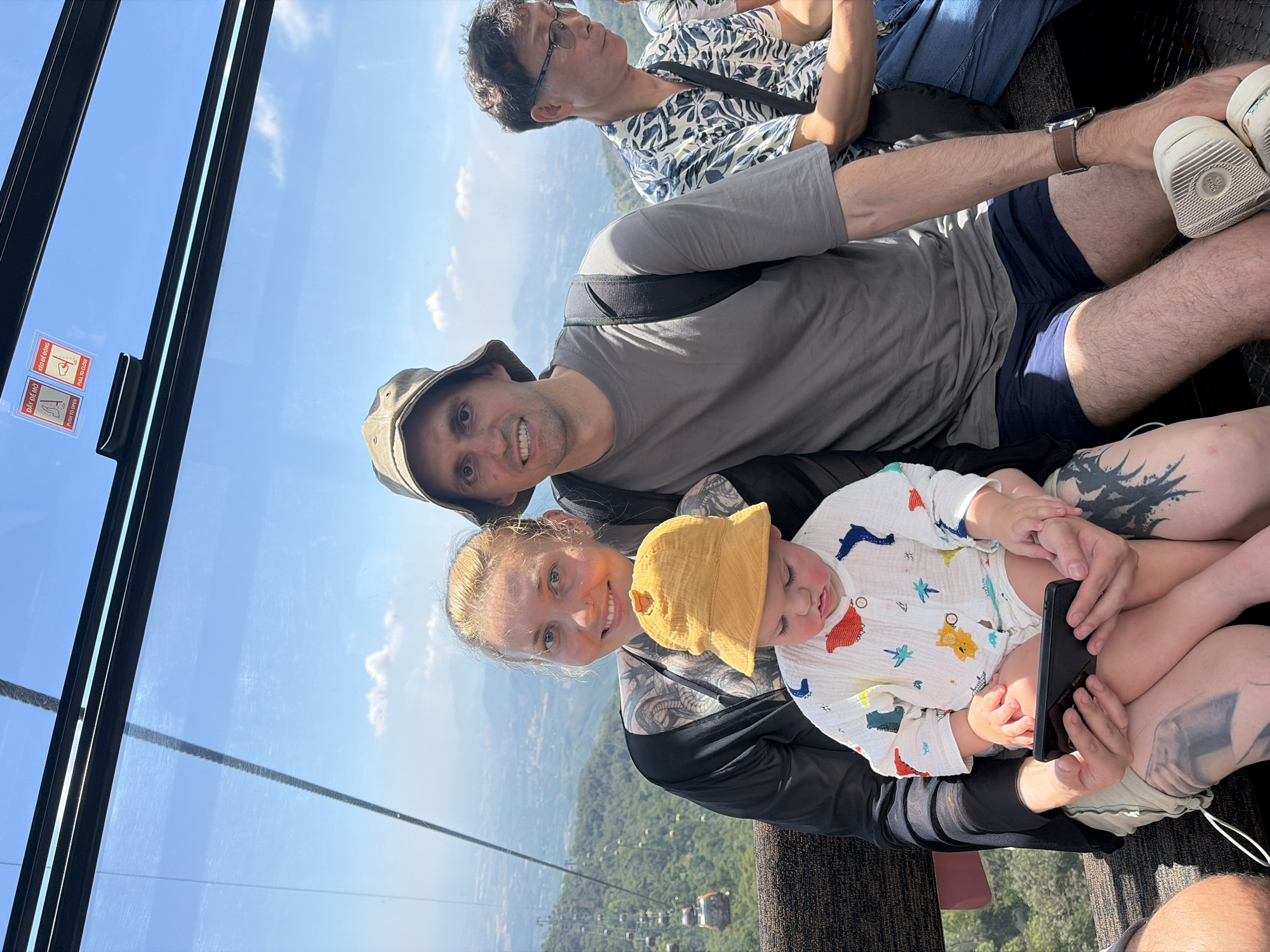 Family and elderly passenger ride cable car in Đà Nẵng
