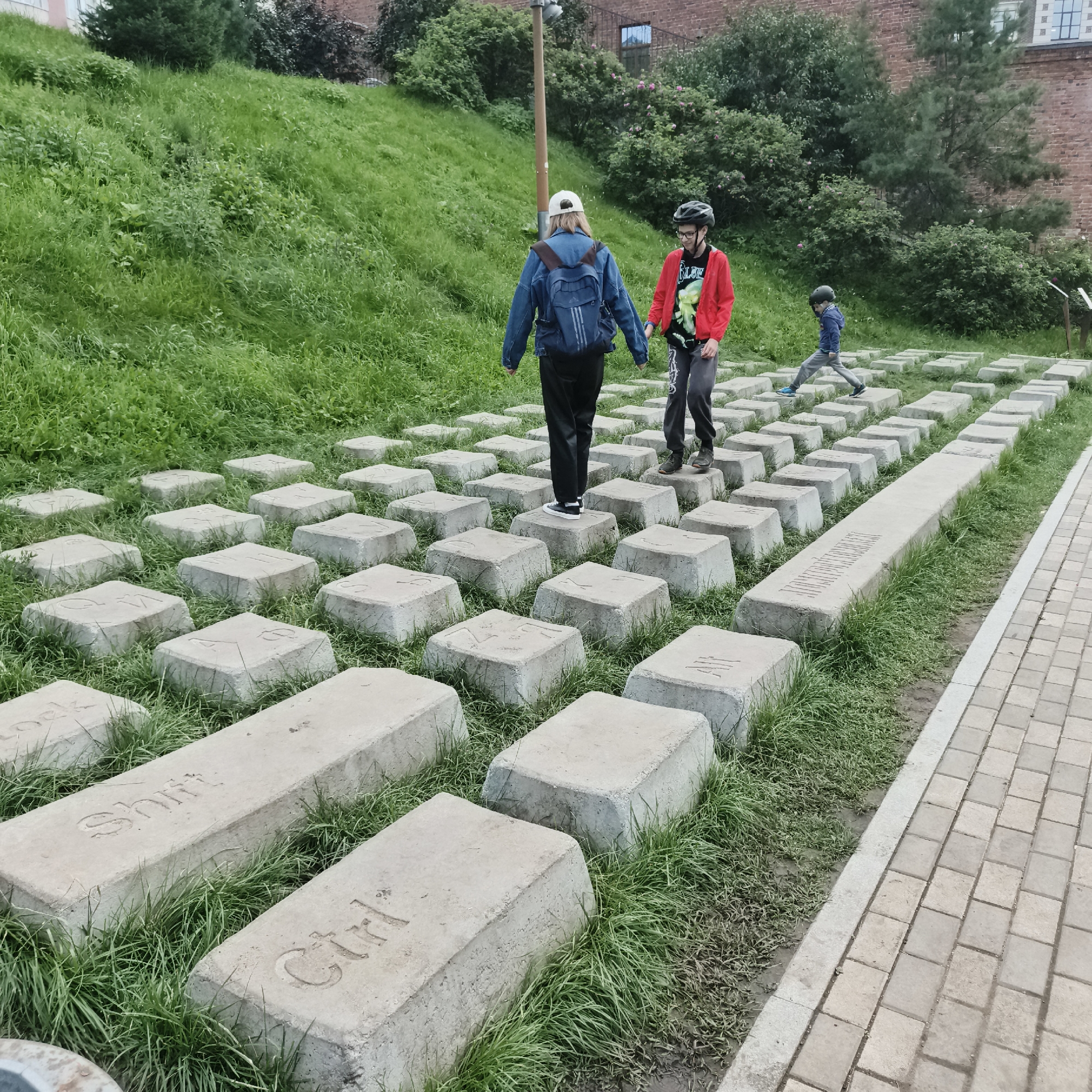 Afternoon stroll through Yekaterinburg's streets, sculptures, and riverfront