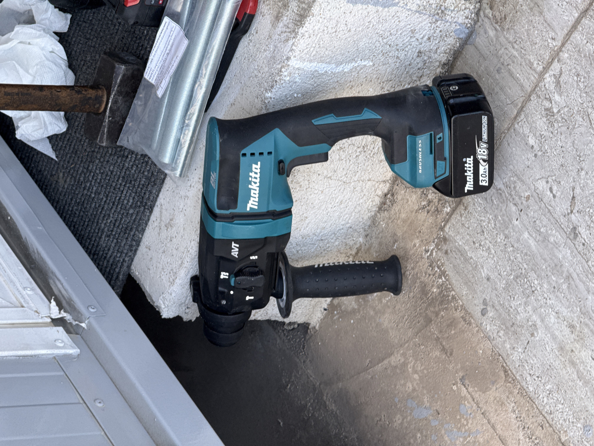 Auto repair and tools in a Mantineo garage, summer morning