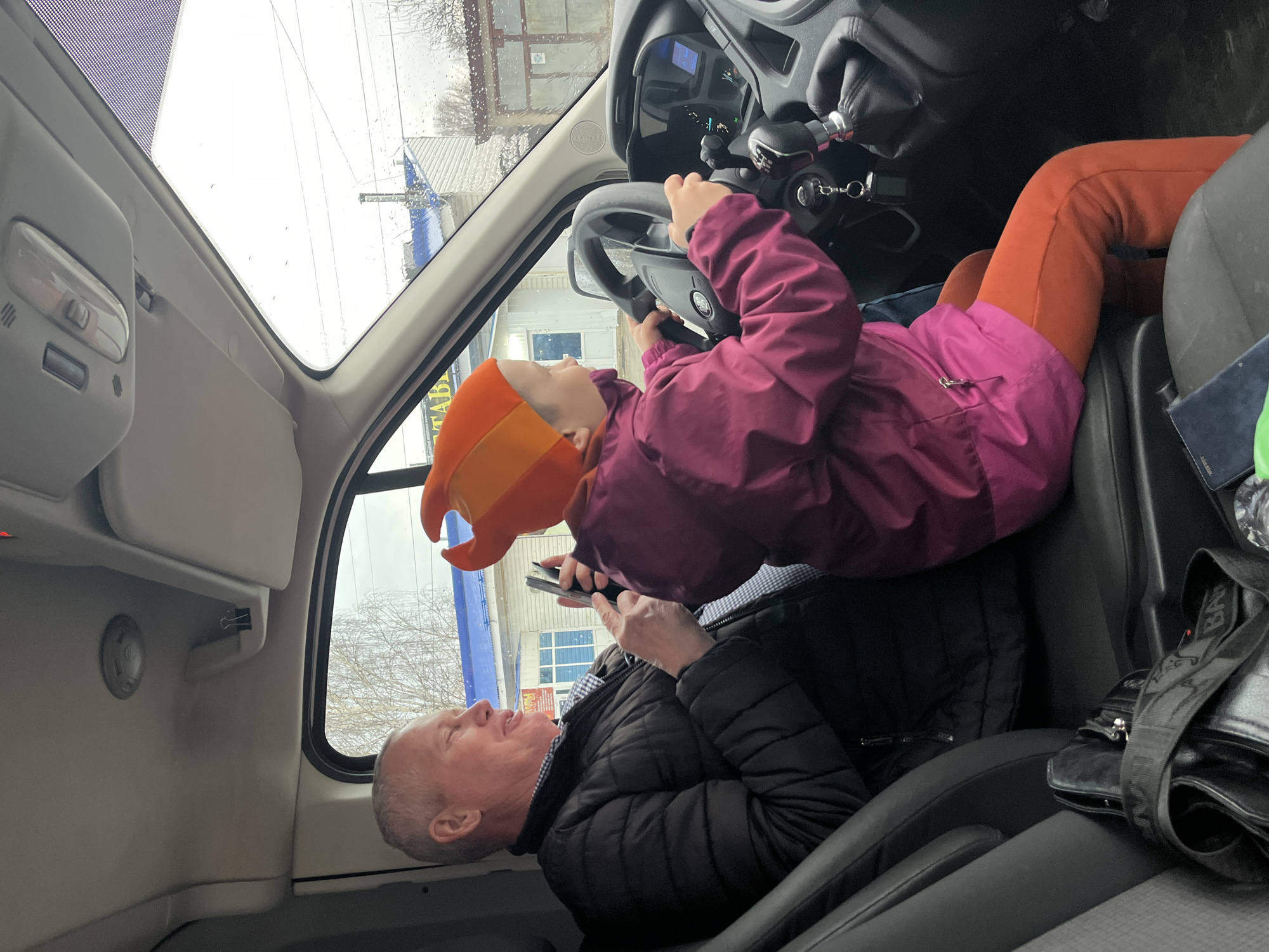 Sunday afternoon domestic life documented in Noviy, Russia