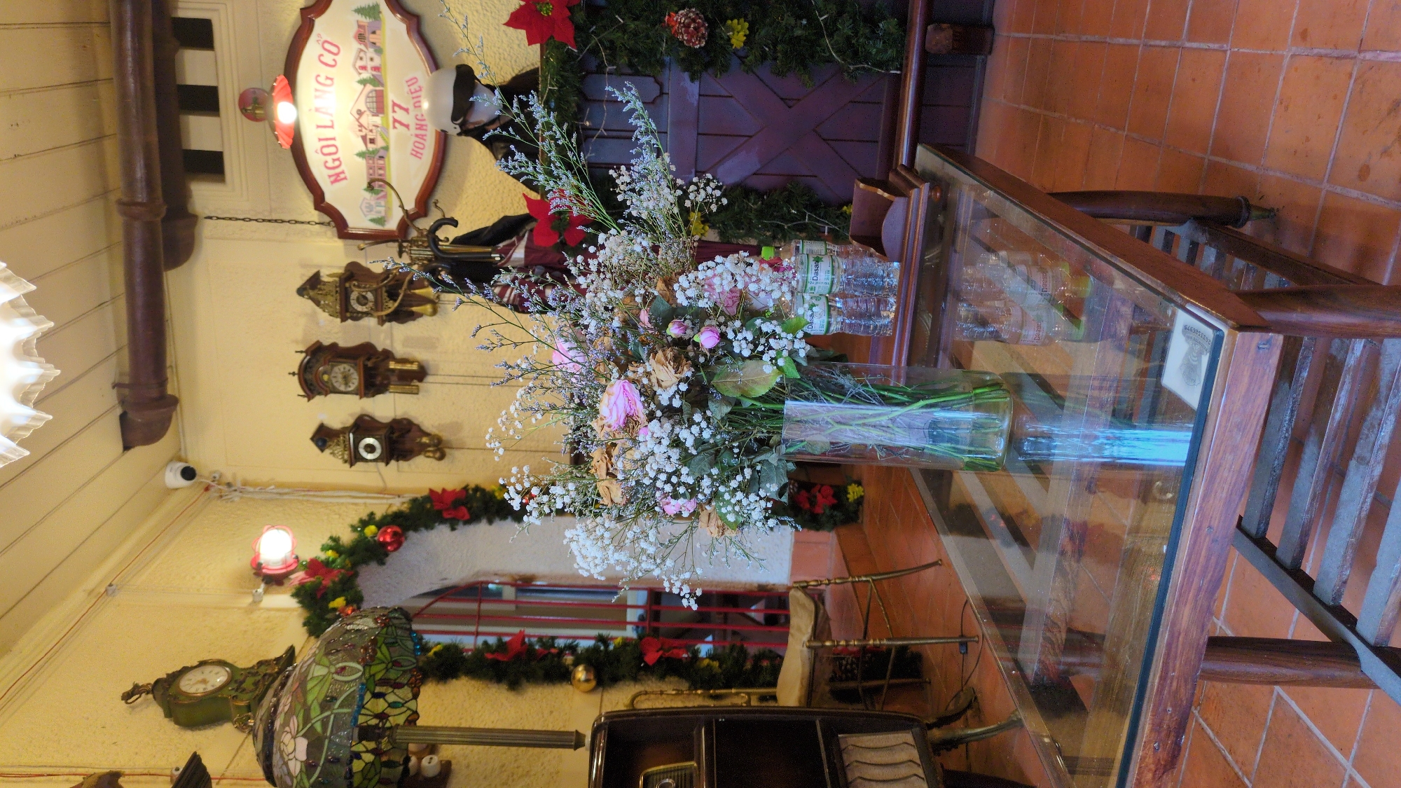 Da Lat vintage shop, cafes, and quiet residential streets