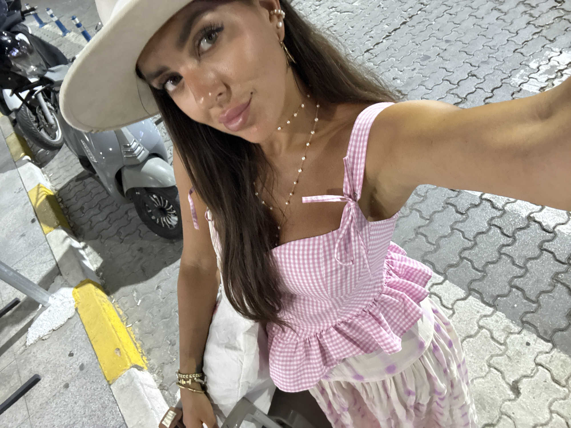 Selfie session in Fethiye, dressed up for a summer evening out