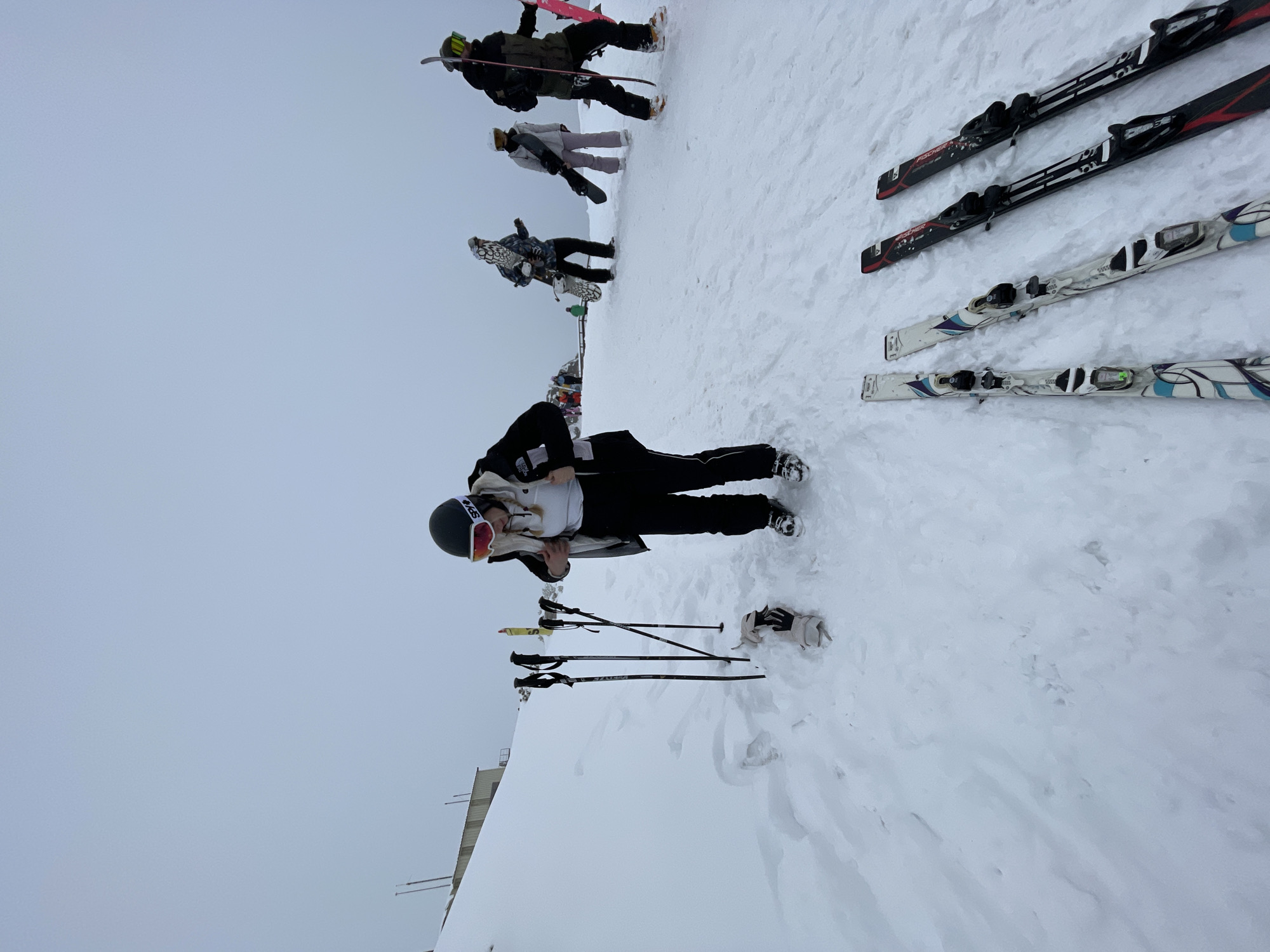 Ski equipment observed on Bulgarian slopes near Borovets