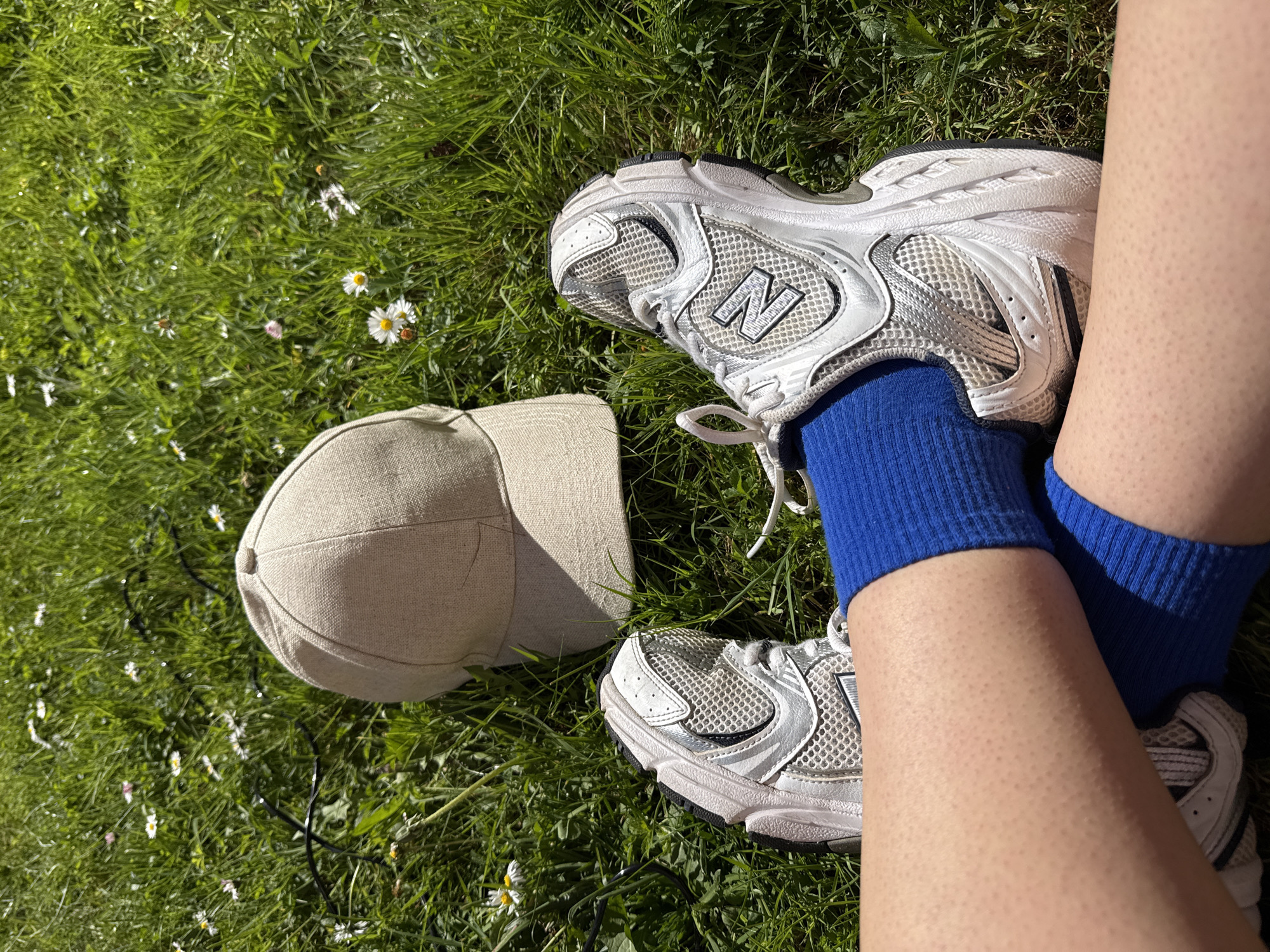Outdoor exercise and cooking captured in Great Yarmouth afternoon