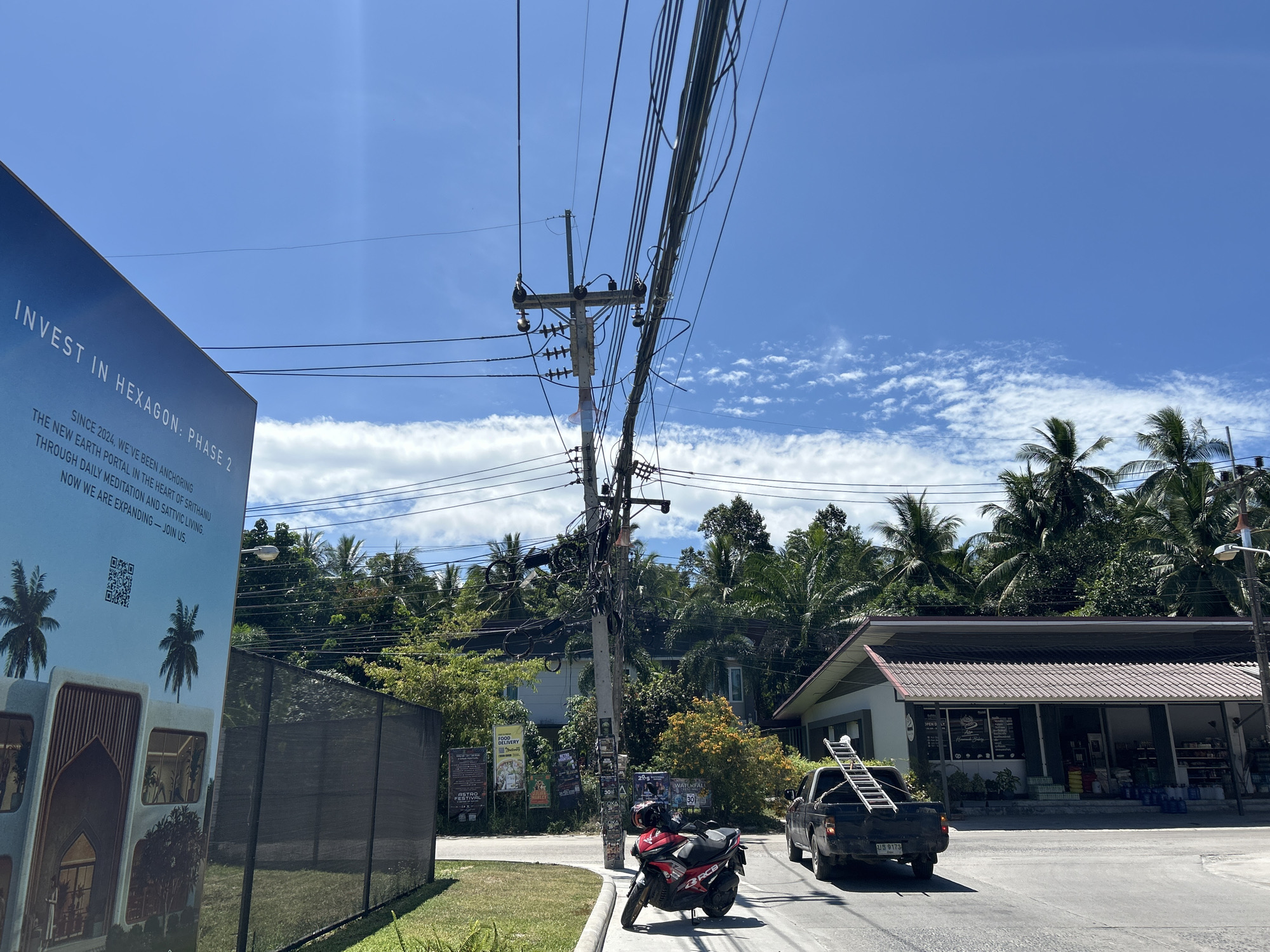 Everyday street scenes captured in Koh Phangan, Thailand