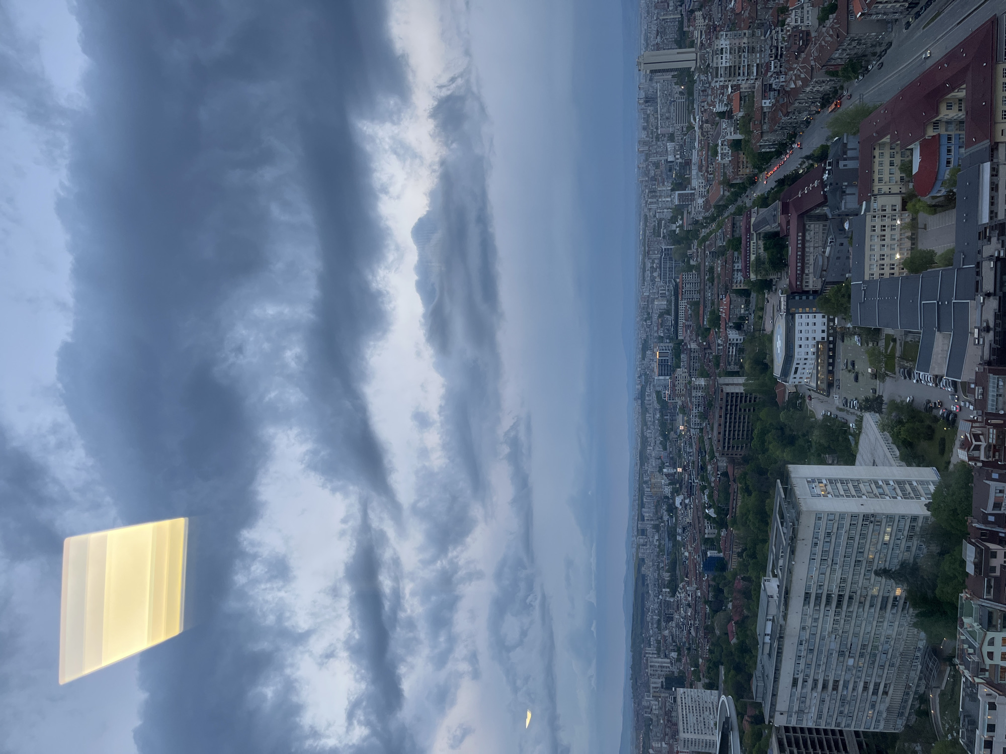 Individual documents personal moments across Sofia in 13-minute span
