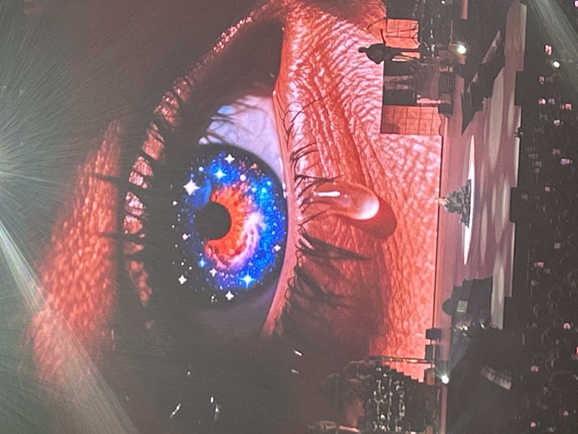 Artistic performance with cosmic eye imagery draws crowd in Minsk