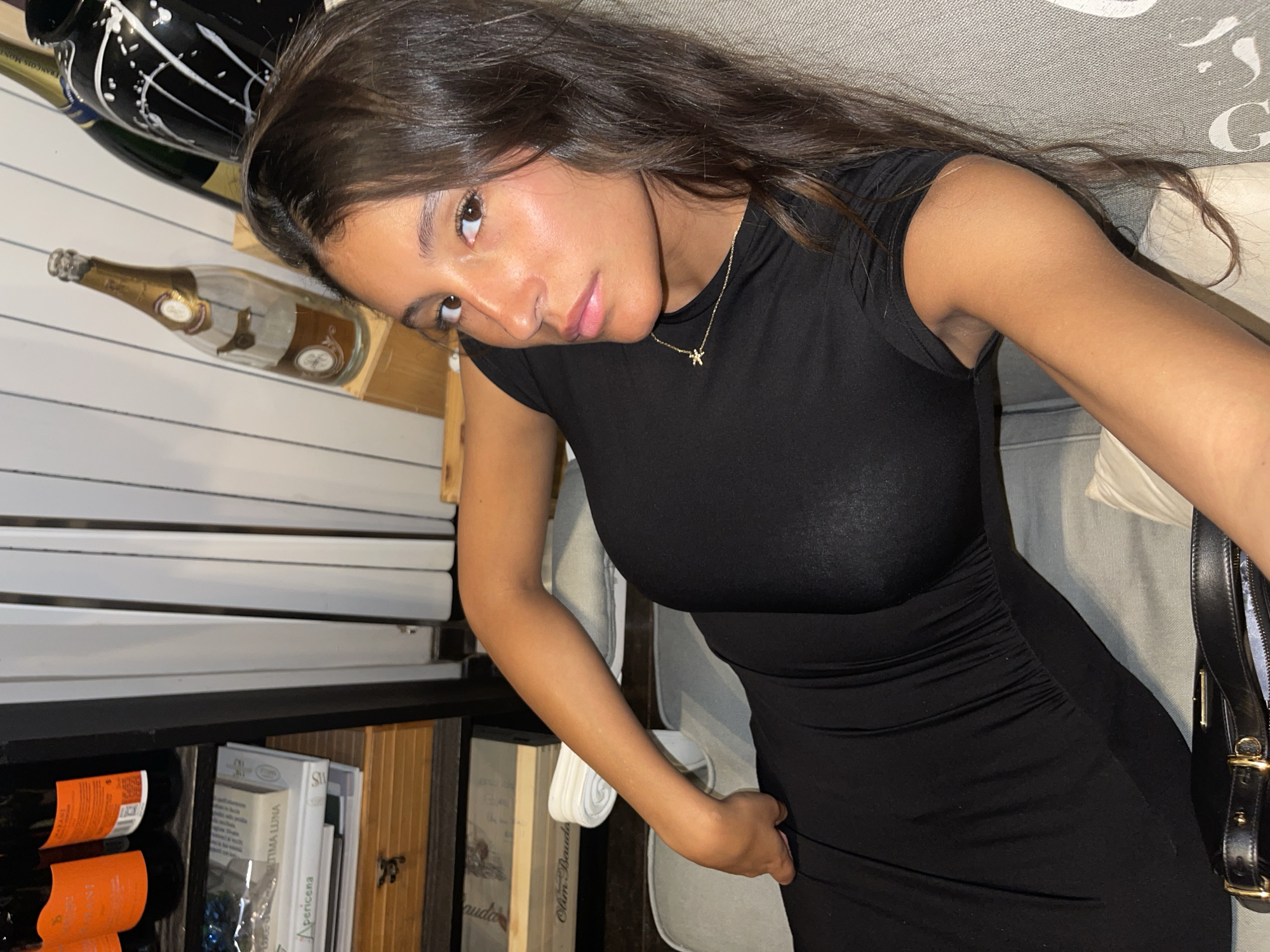 Relaxed evening moment on a sofa in Milan