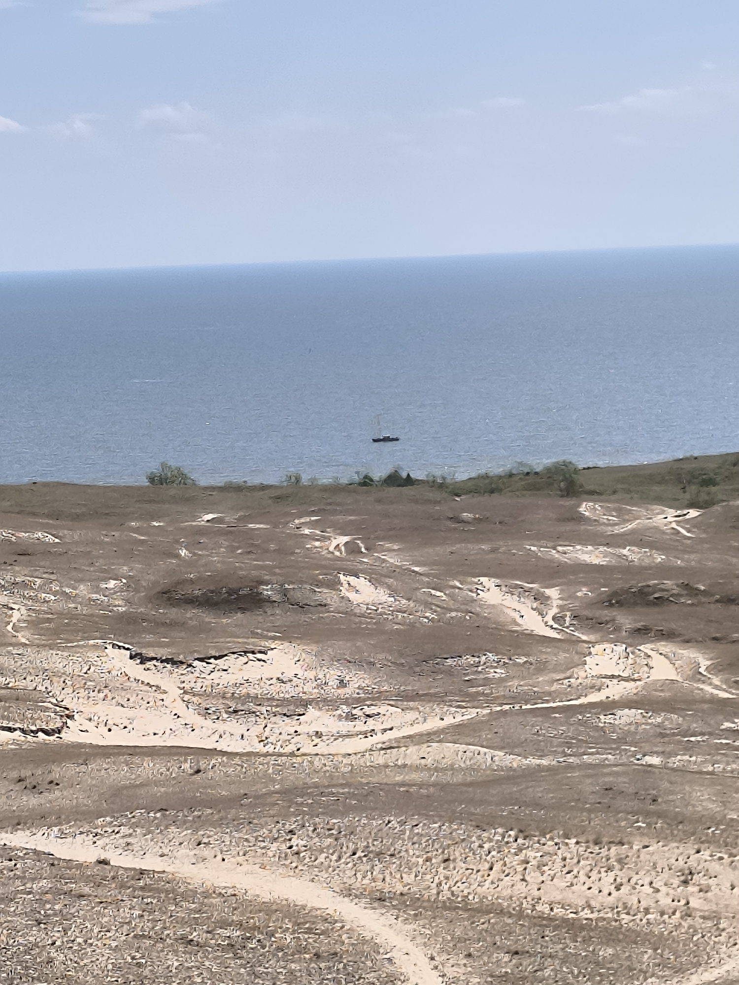 Visitor documents scenic walking tour of Curonian Spit landscapes