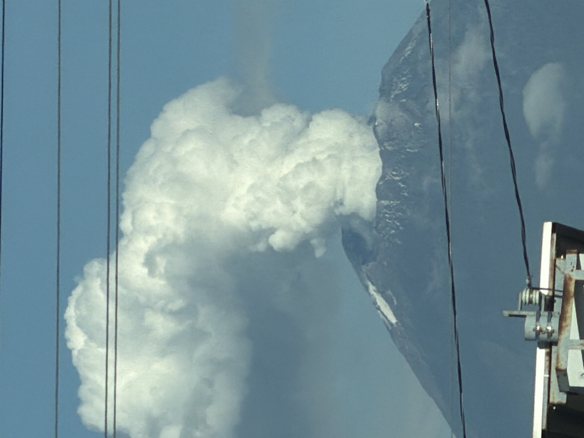 Volcano erupts near San Bernardino Tlaxcalancingo, Mexico