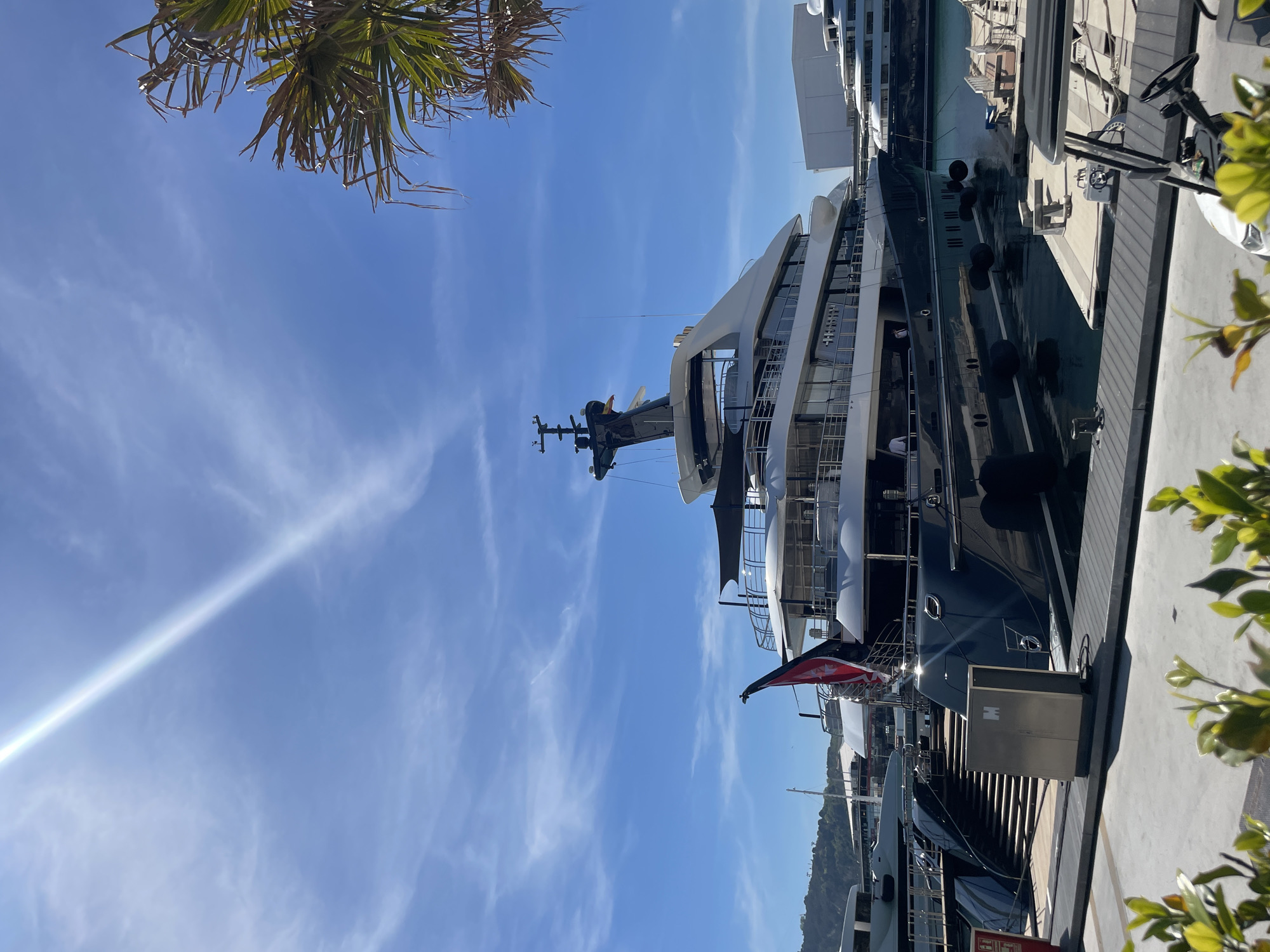 Routine Barcelona street activity and marina scenes documented midday
