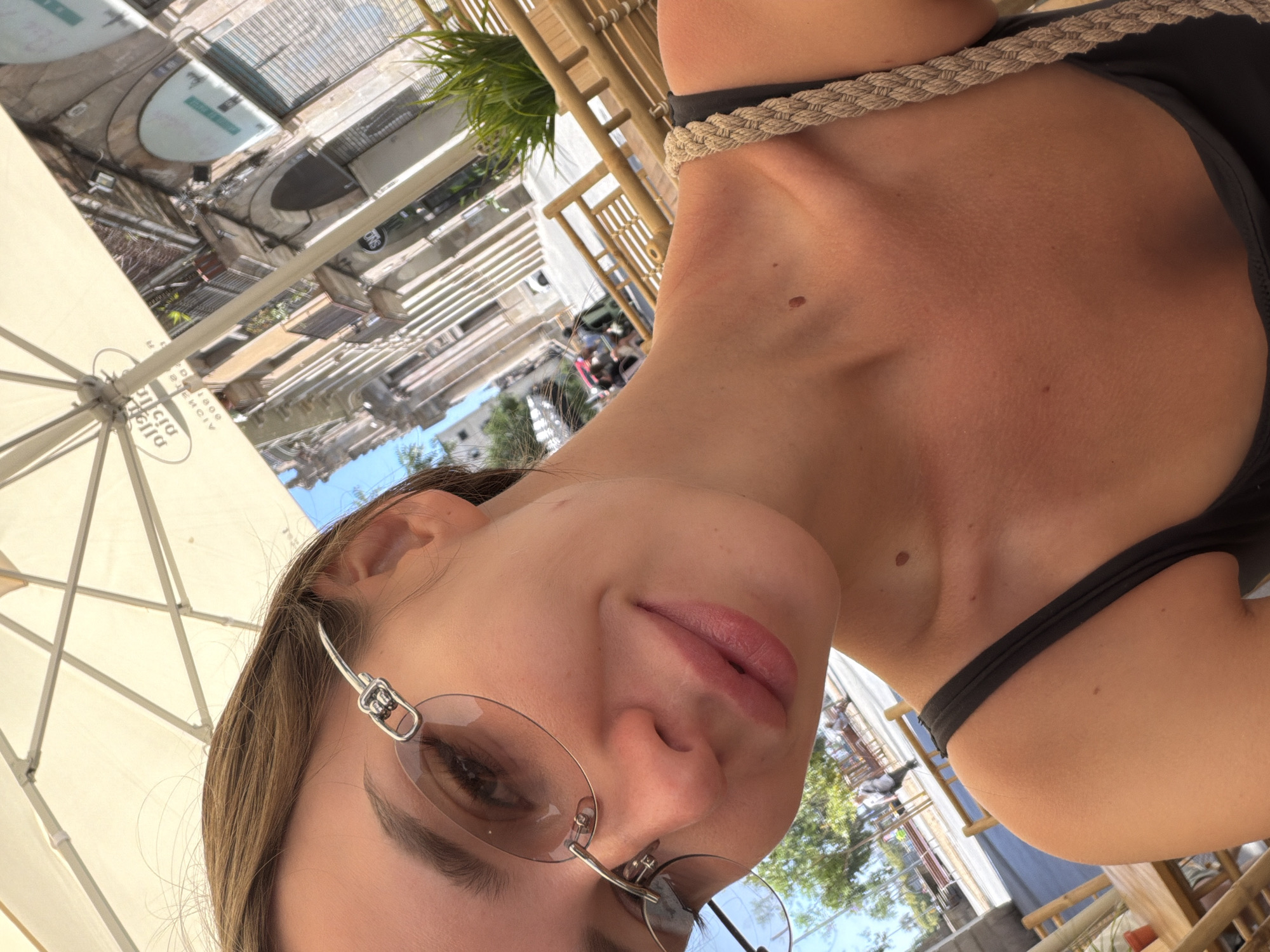 Luxury convertibles and café moments across a Barcelona morning