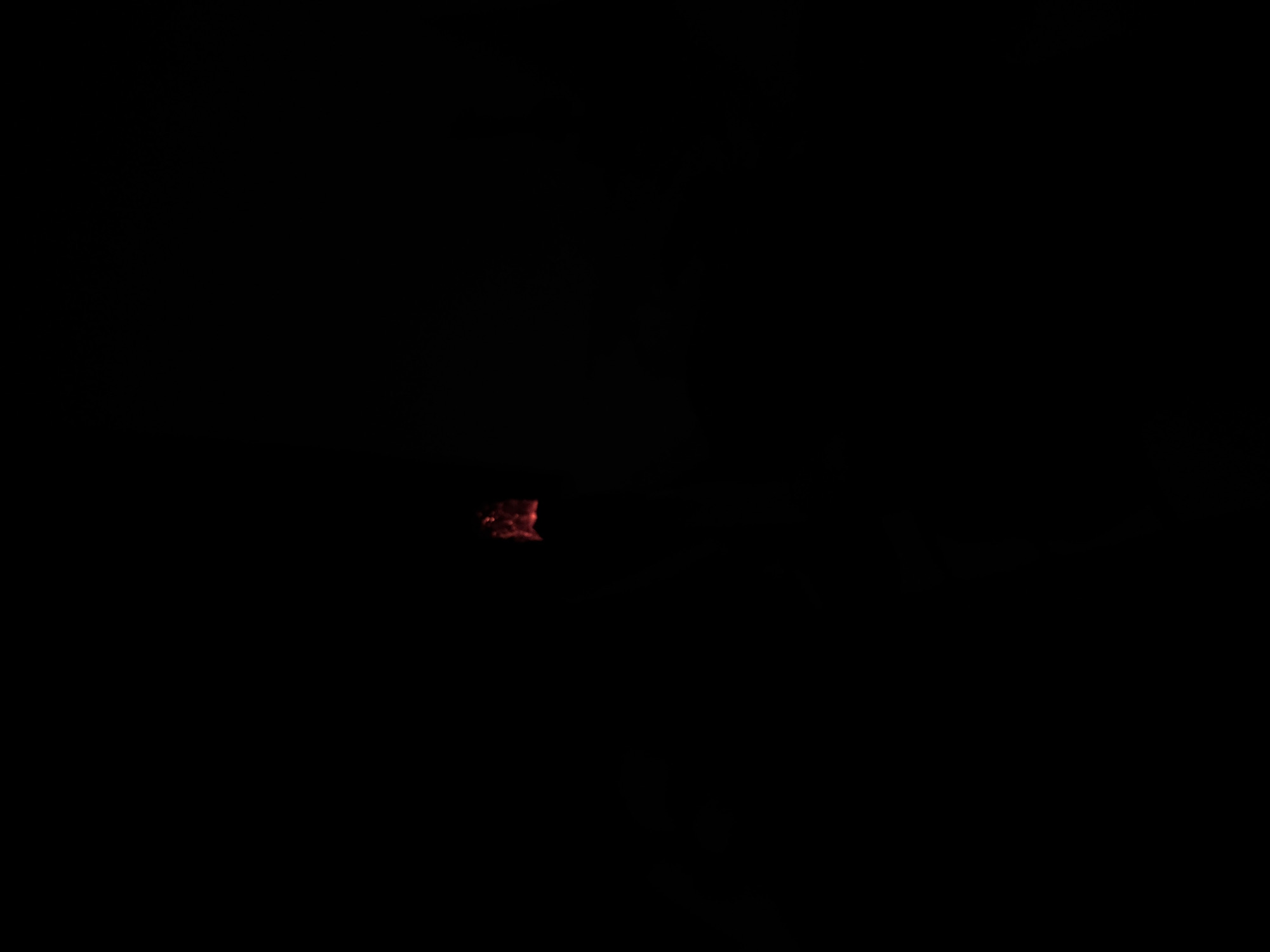Unidentified red-orange glow observed in Moscow darkness