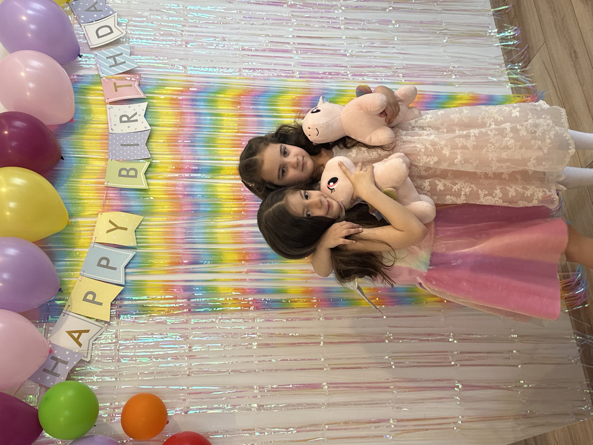 Morning selfies and children's birthday play captured in Ataşehir