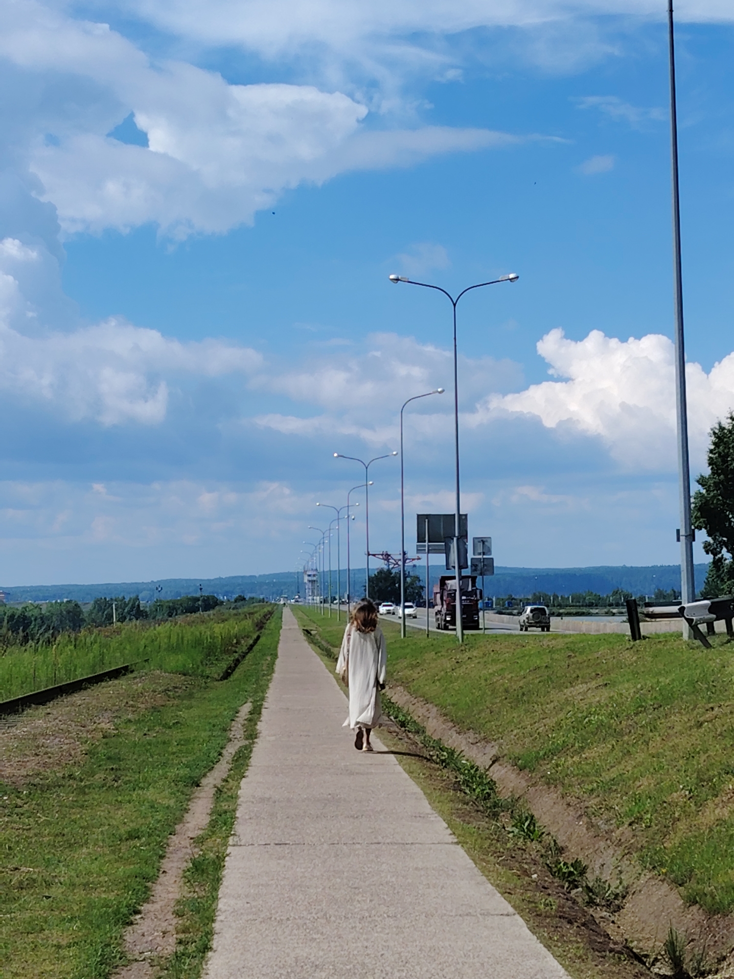 Morning around Chaikovsky — shipyard, streets, and a gas station queue