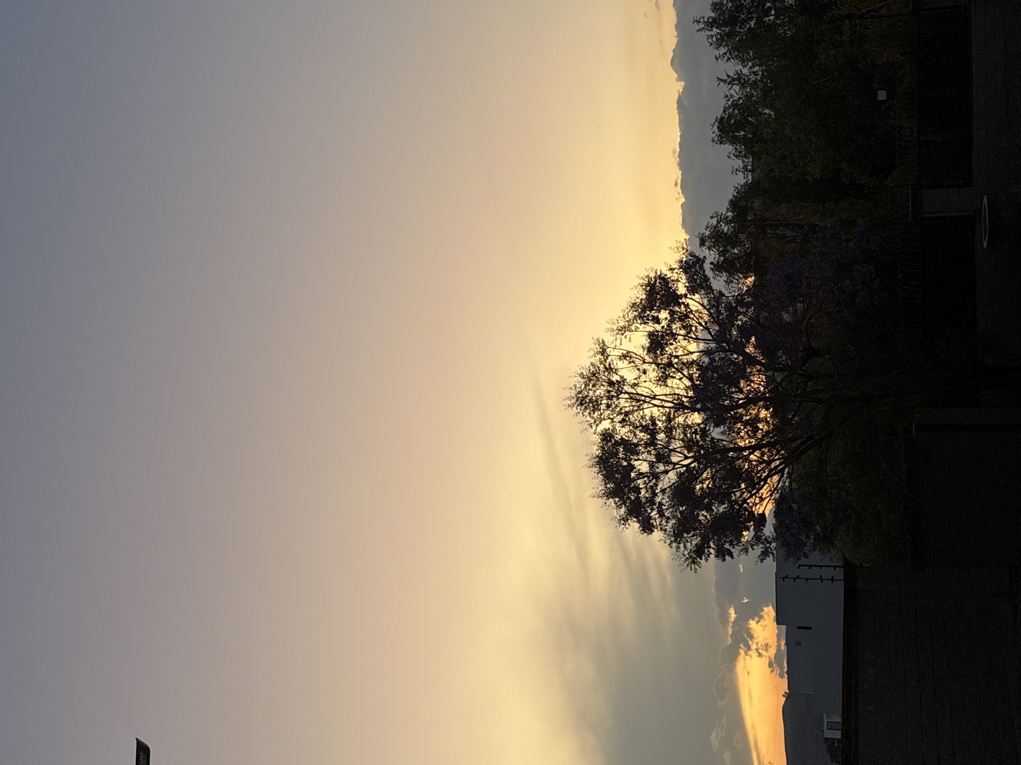 Twilight sunset captured by witnesses in Santa Clara Ocoyucan