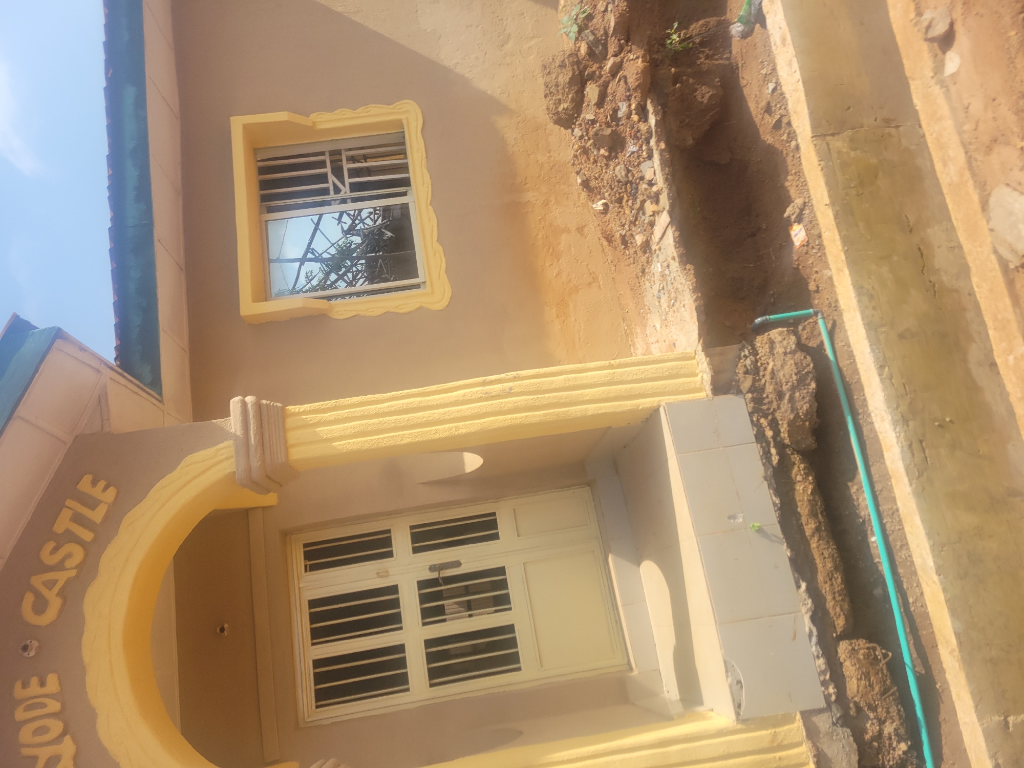 Morning walkthrough captures slice of life in Ogbomosho, Nigeria