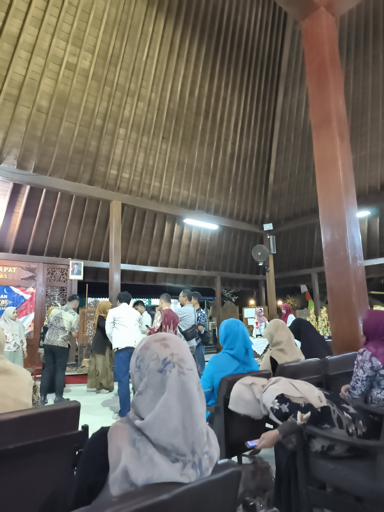 Traditional arts event and ceremony at Banyumas heritage hall