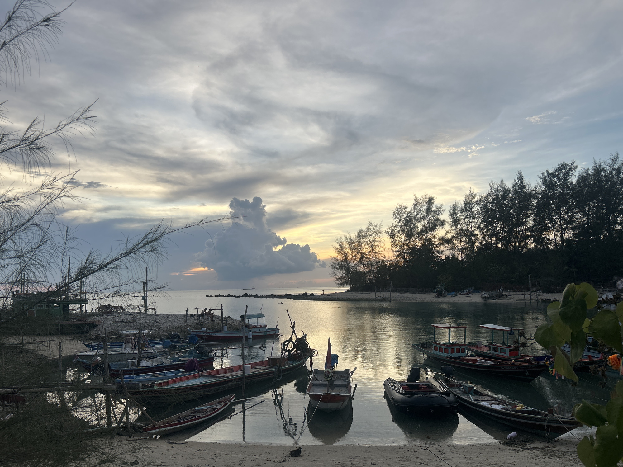 Coastal scenes documented at Baan Sri Thanu, Thailand