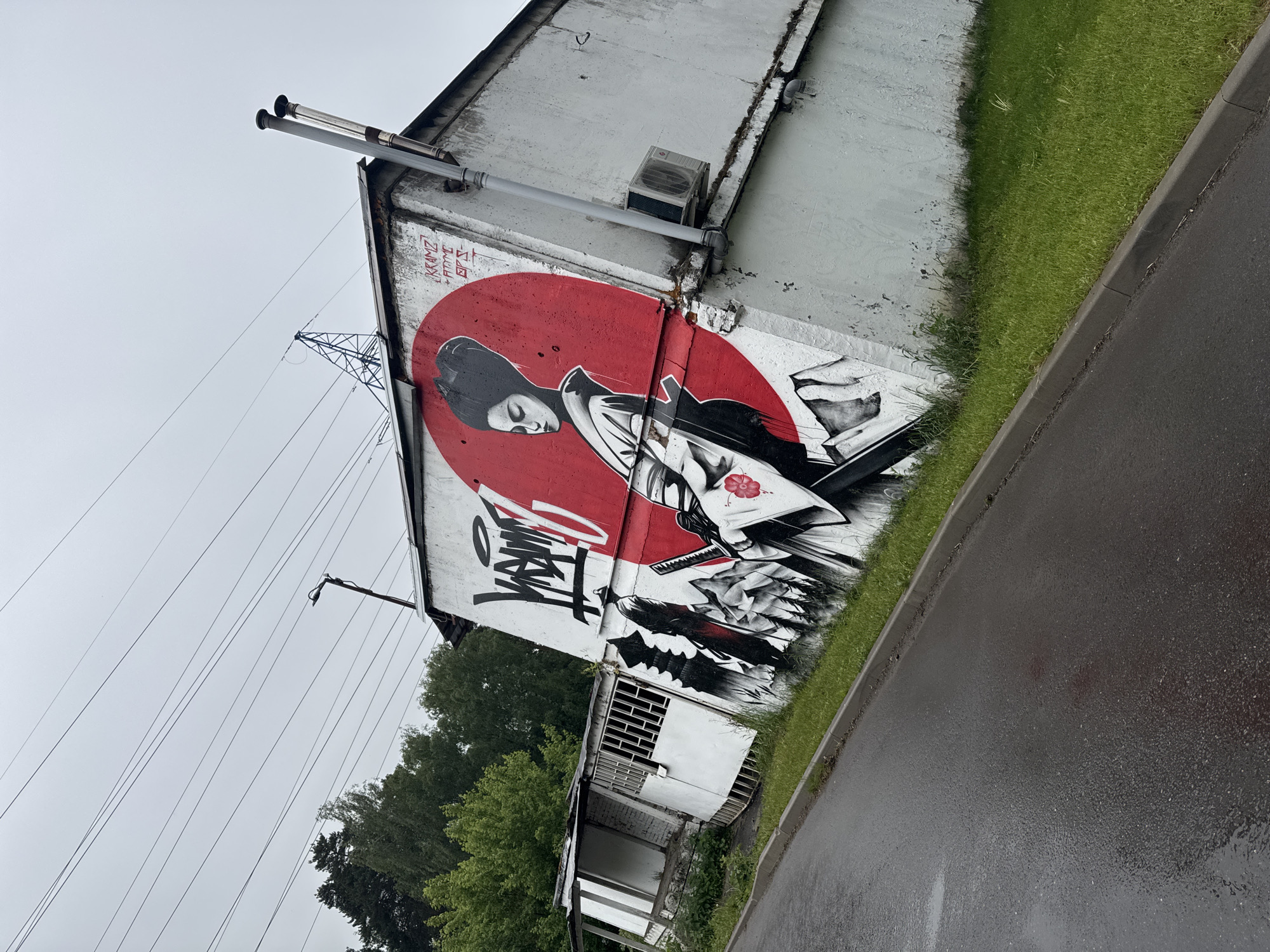 Geisha-themed Stussy mural spotted on building in Balashikha, Russia