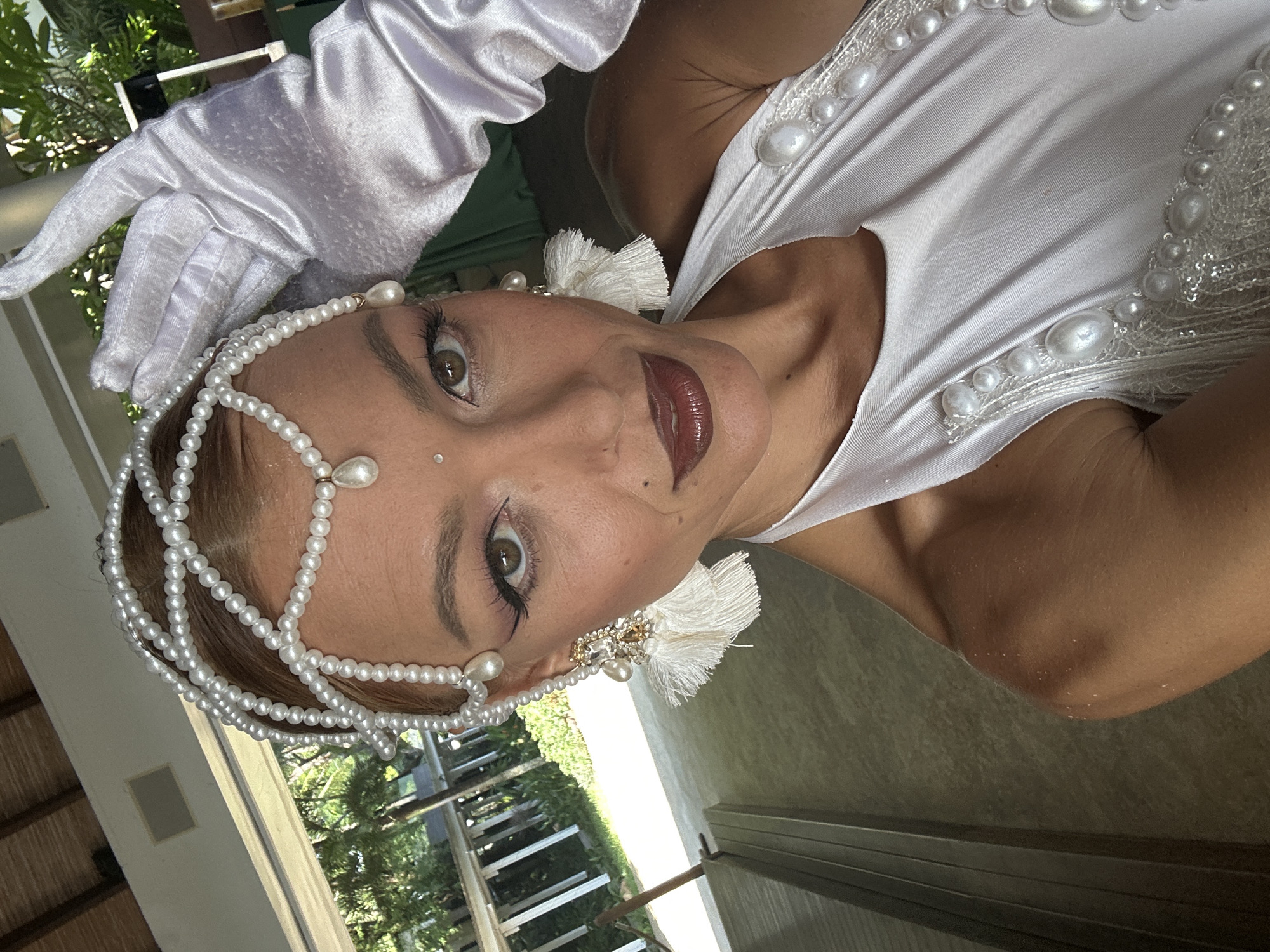 Elaborate pearl costume selfie in Ko Samui, Thailand