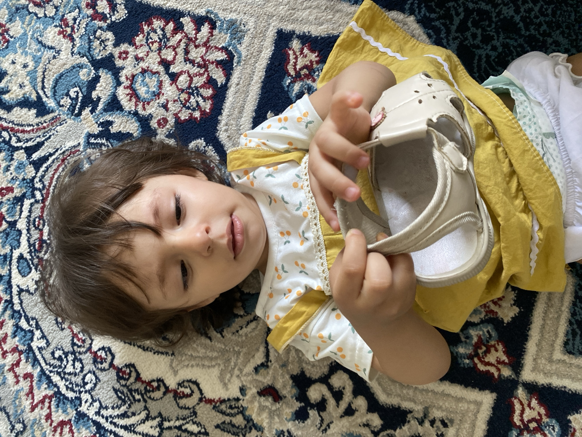 Everyday life scenes captured across Kandahar neighborhoods during afternoon hours