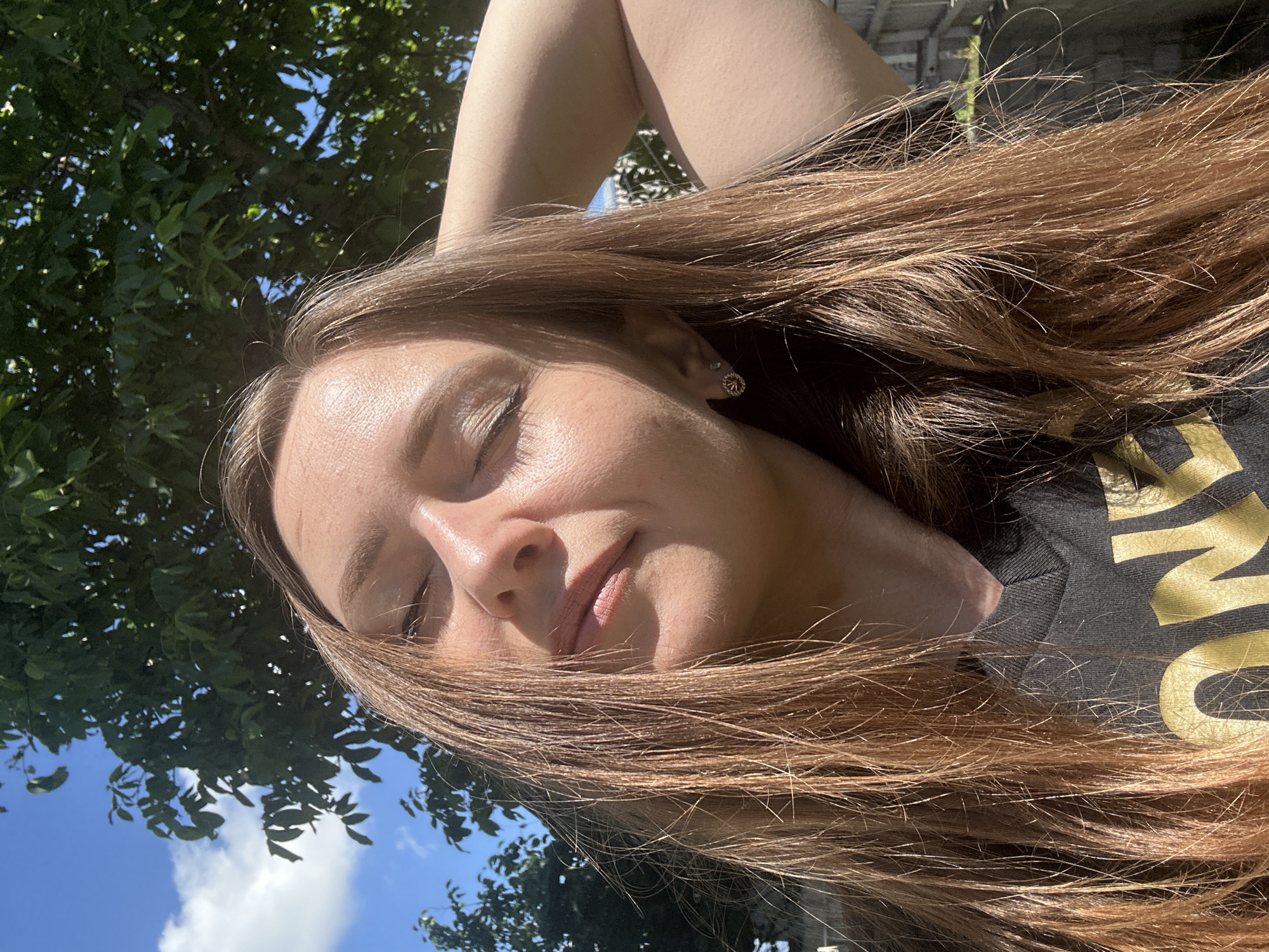Sunny bike stop and selfies among petunias in Bila Tserkva