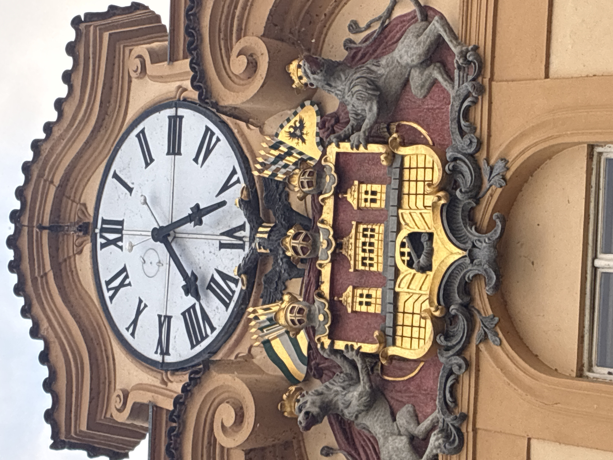 Afternoon in Prague: architecture, hillside paths, and wooden sculptures