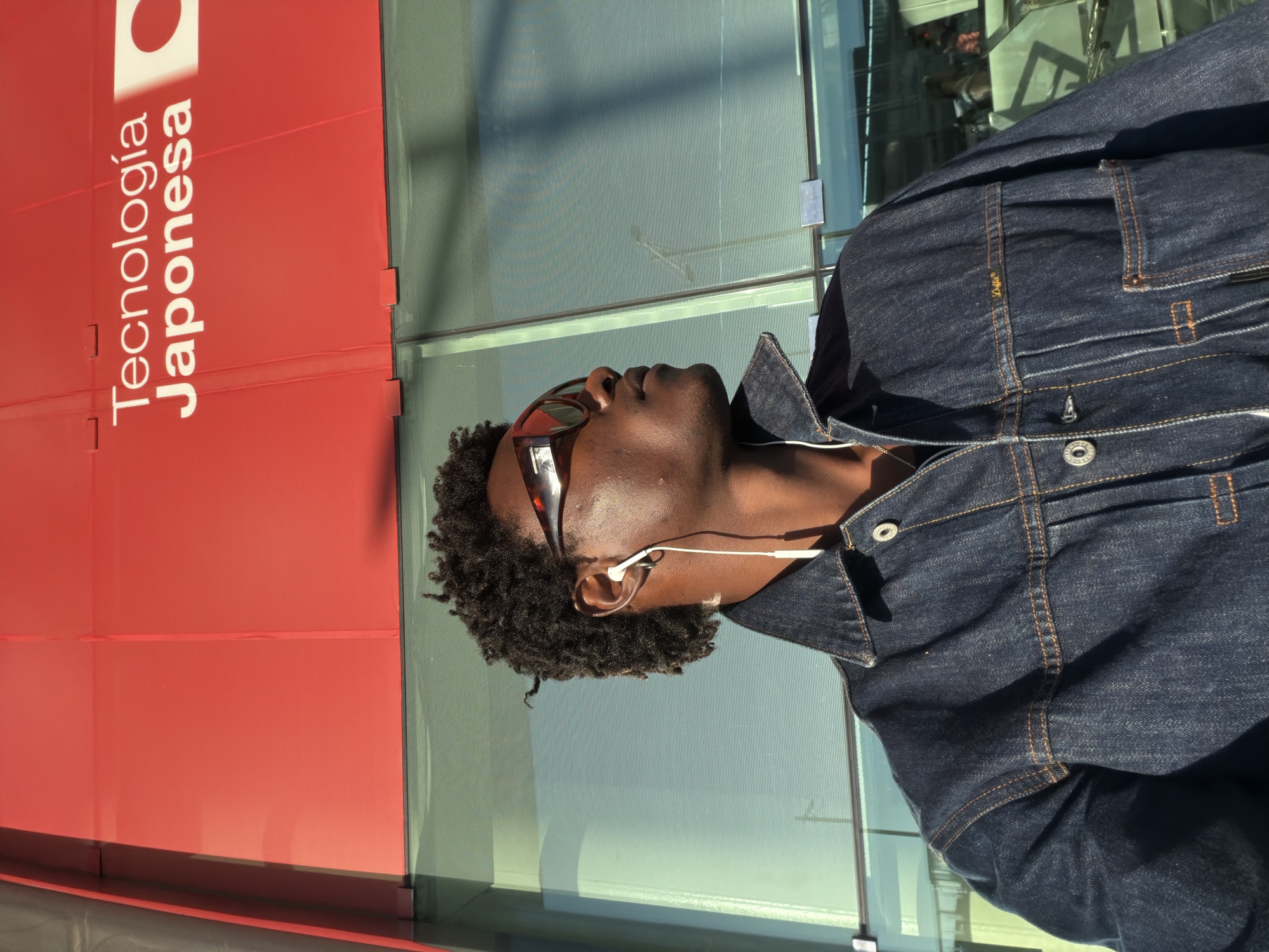 Man observed at Barcelona airport terminal area