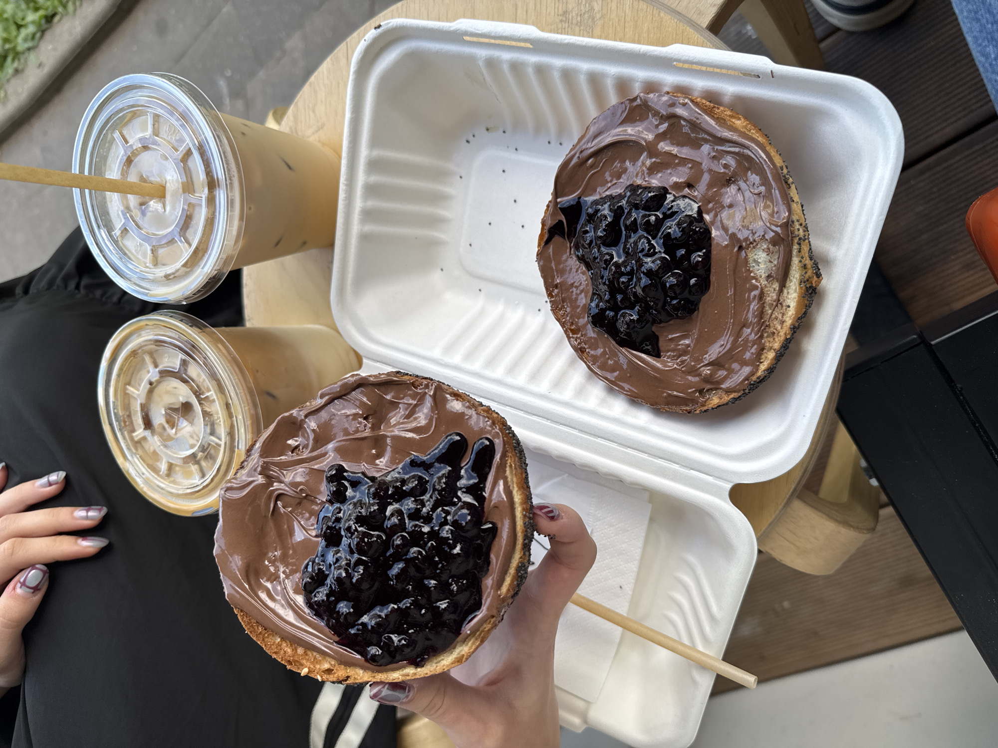 Chocolate-spread bagel with blueberries, Moscow takeaway
