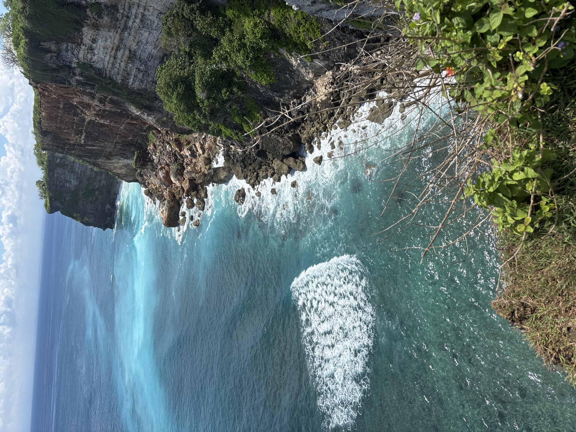 Clifftop ocean views captured at Uluwatu coastline